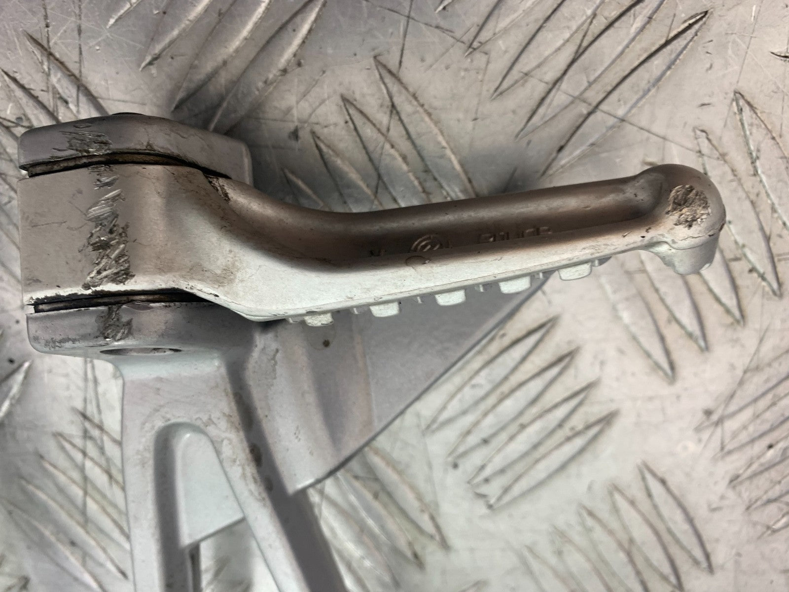 APRILIA RS660 RS 660 REAR HANGERS AND PEGS  YEAR 2020-2024 (CMB1202)