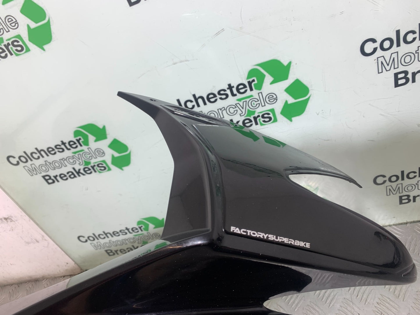 KAWASAKI ZX10R ZX10 R RIGHT FAIRING PANEL  2008-2010 (CMB1206)