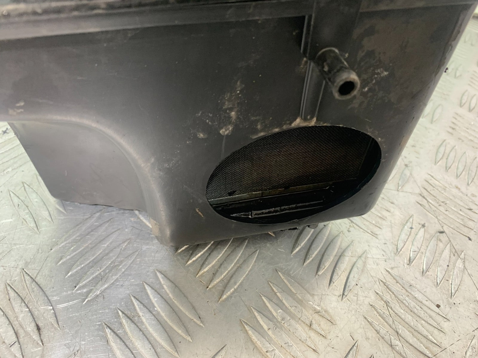 HONDA GL500 GL 500 SILVERWING AIRBOX  YEAR 1981-82  (CMB1168)