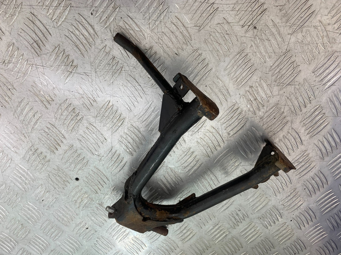 YAMAHA YBR125 CUSTOM CENTER STAND   YEAR 2008-2016 (CMB1192)