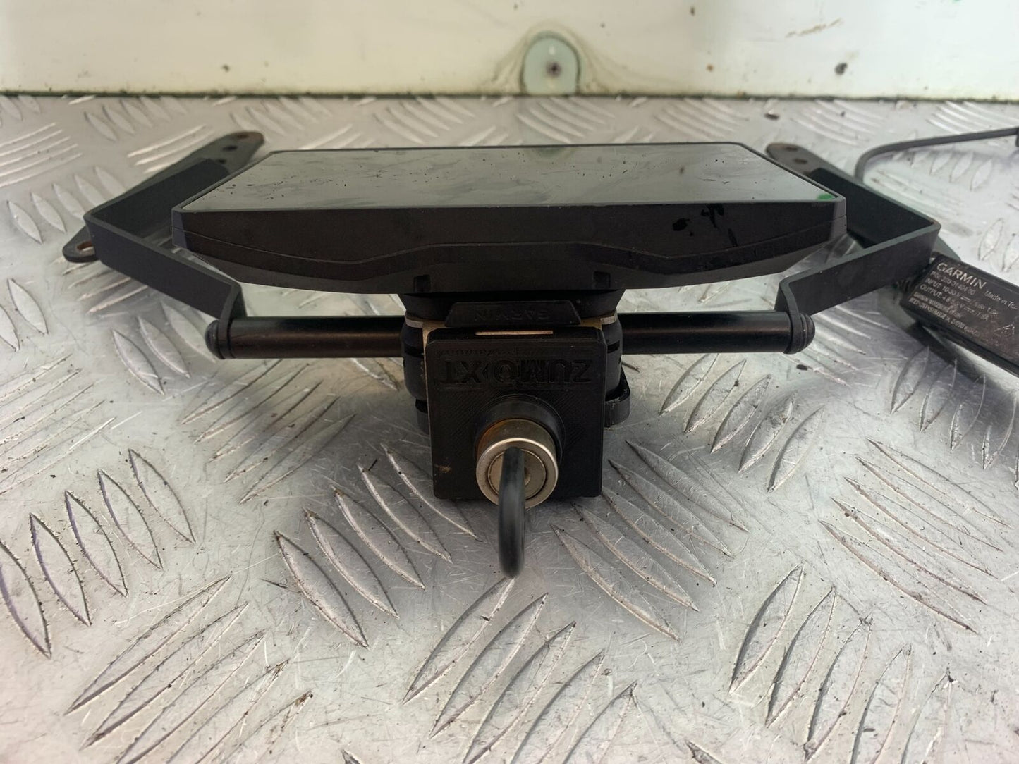 SUZUKI DL 650 V-STROM GARMIN SAT NAV AND BRACKET  YEAR 2020 (CMB1117)