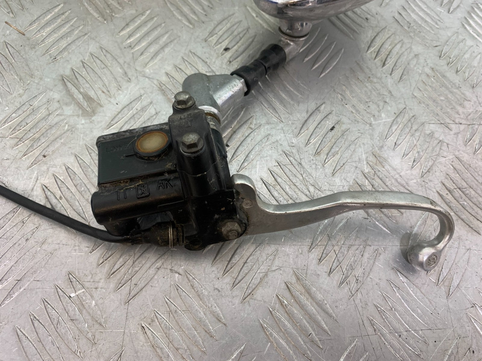 YAMAHA YBR125 CUSTOM FRONT BRAKE MASTER CYLINDER   YEAR 2008-2016 (CMB1192)