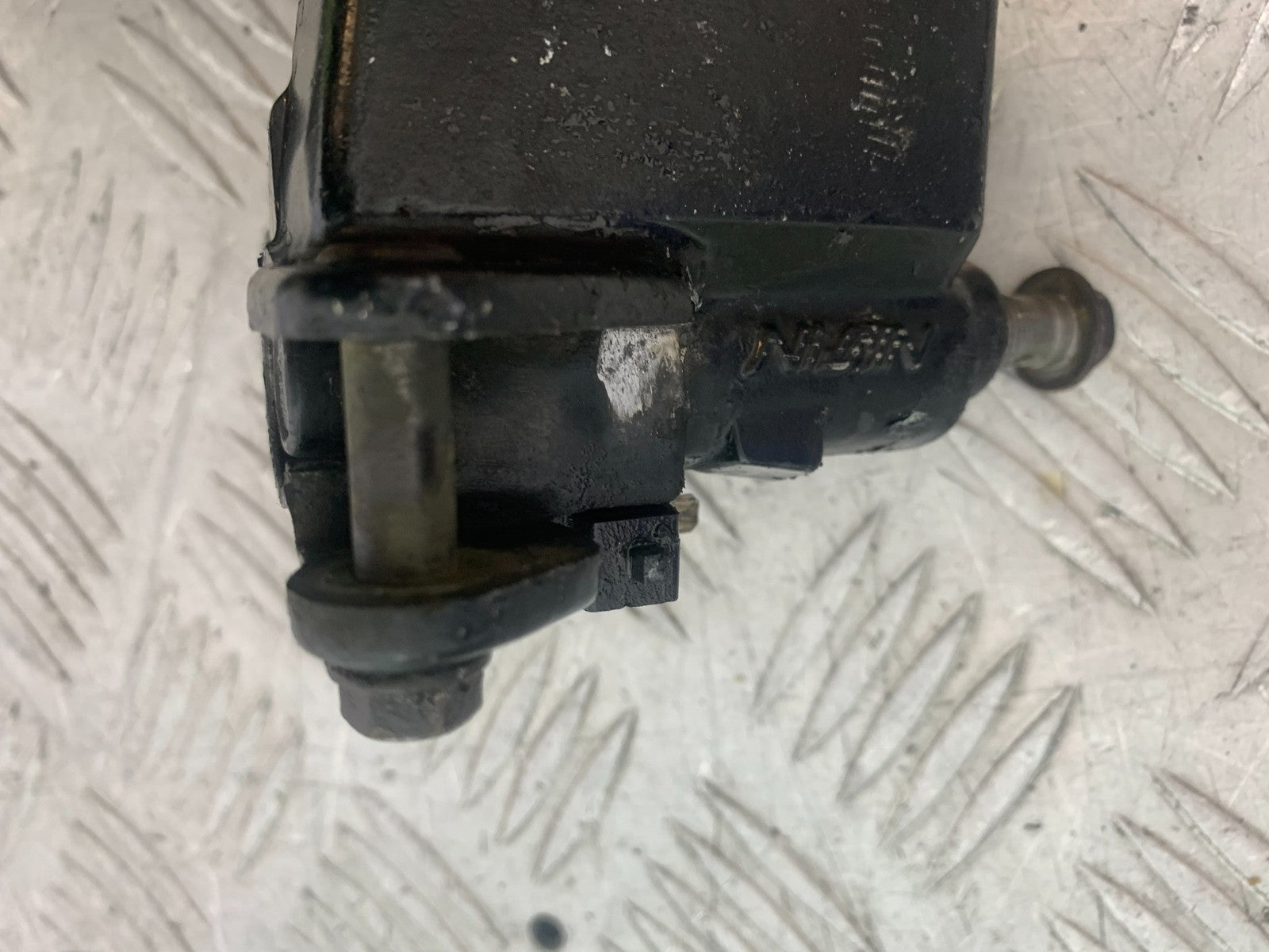 SUZUKI GSX750 INAZUMA FRONT MASTER CYLINDER  YEAR 1998-2003 (CMB1308)