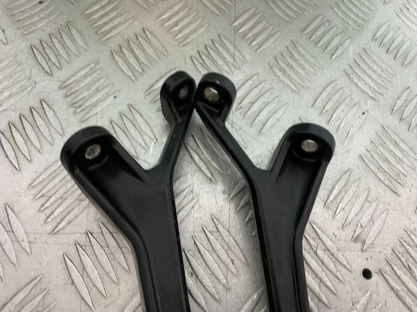 KAWASAKI NINJA 400 EX 400 REAR HANGER AND PEGS  YEAR 2018-2022 (CMB1278)