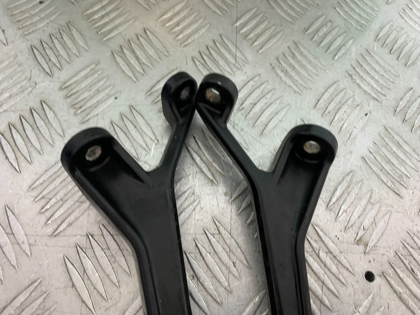 KAWASAKI NINJA 400 EX 400 REAR HANGER AND PEGS  YEAR 2018-2022 (CMB1278)