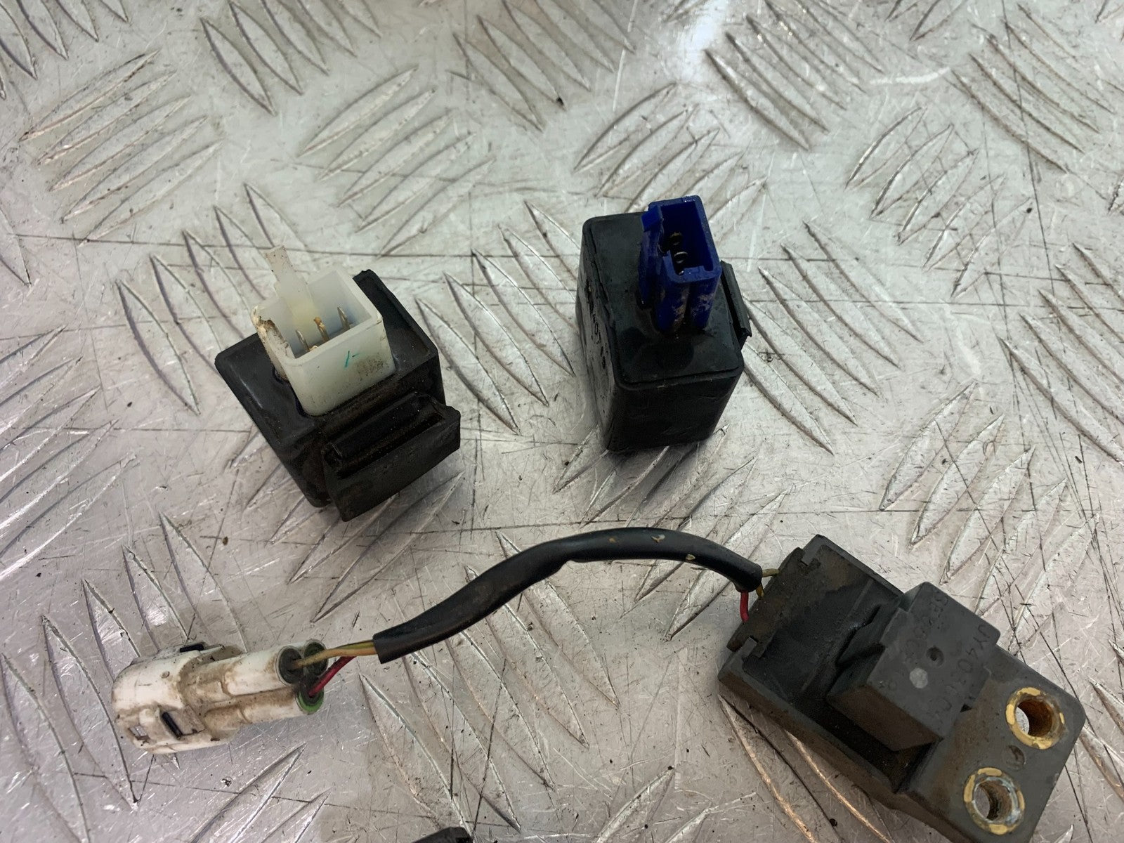 KTM DUKE 125 RELAYS  YEAR 2017-2022 (CMB1222)