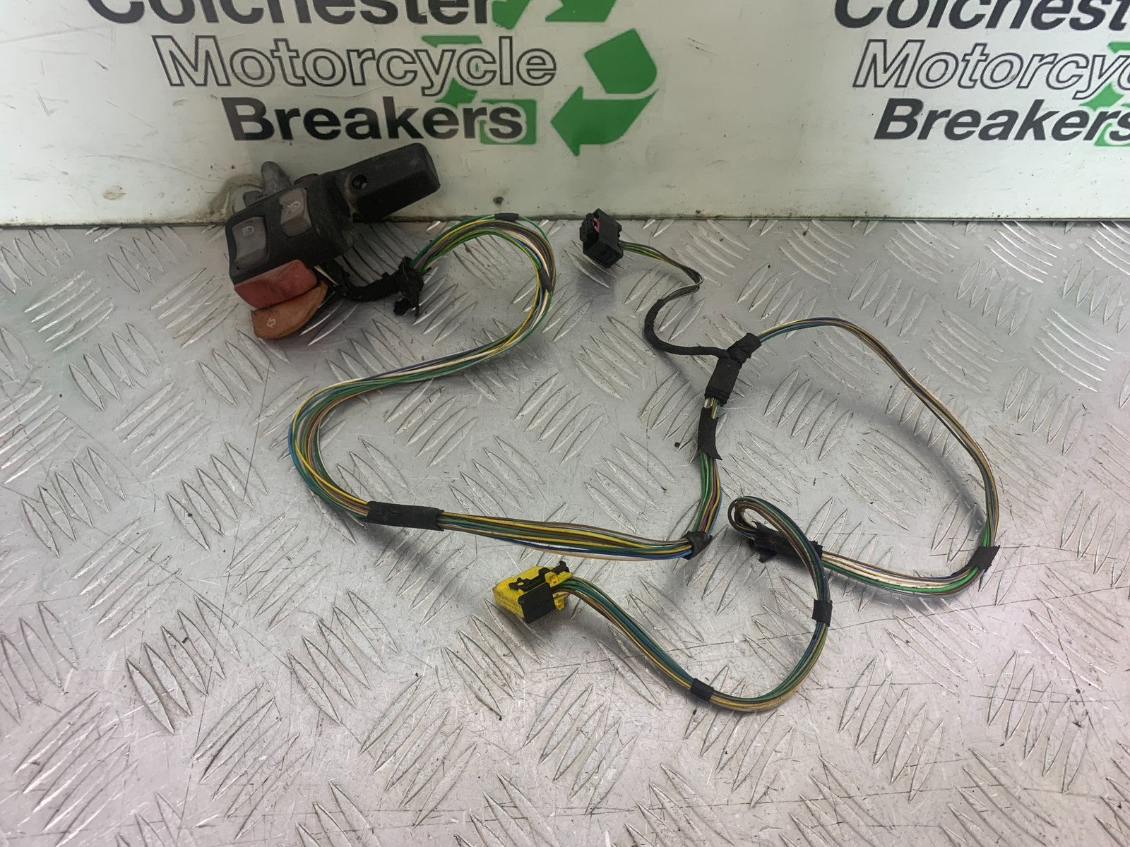 BMW K1200 K 1200 LT LEFT SWITCH GEAR YEAR 1999-07 (CMB1271)