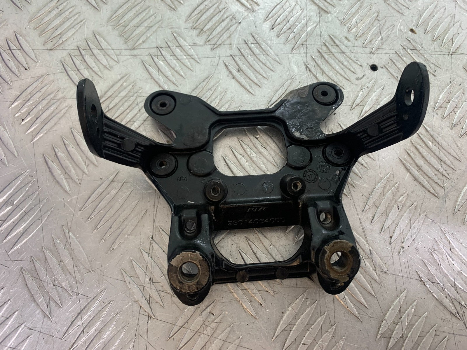 KTM DUKE 125 CLOCK MOUNTING BRACKET  YEAR 2017-2022 (CMB1222)