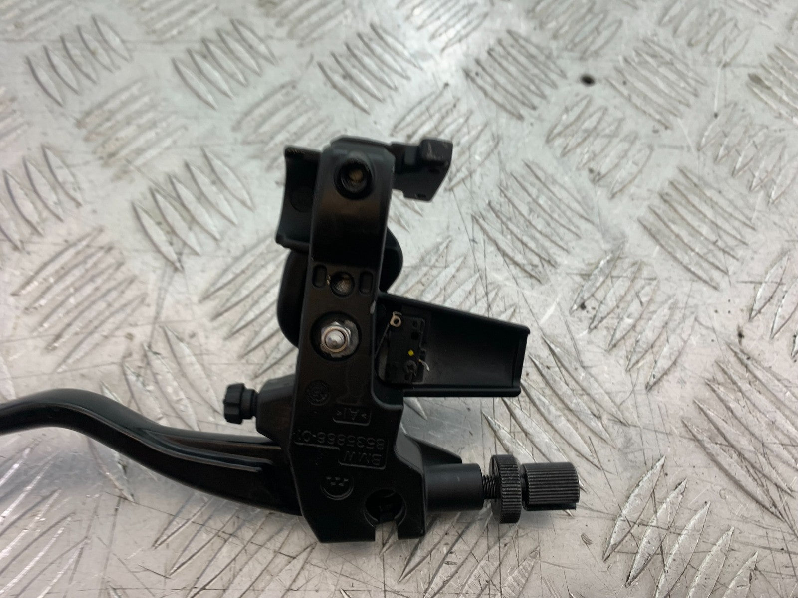 BMW F800 GT CLUTCH LEVER AND BRACKET  YEAR 2013-2017 (CMB1248)