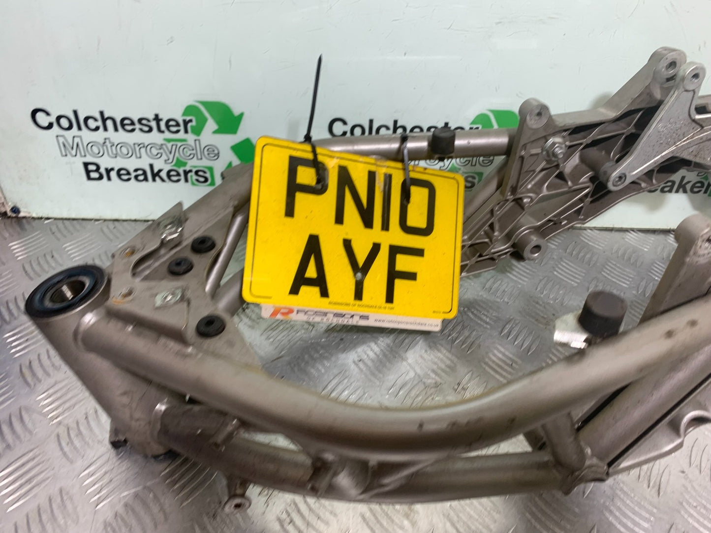 APRILIA SL750 SL 750 SHIVER FRAME REG LOG BOOK YEAR 2008-2016 (CMB1242)