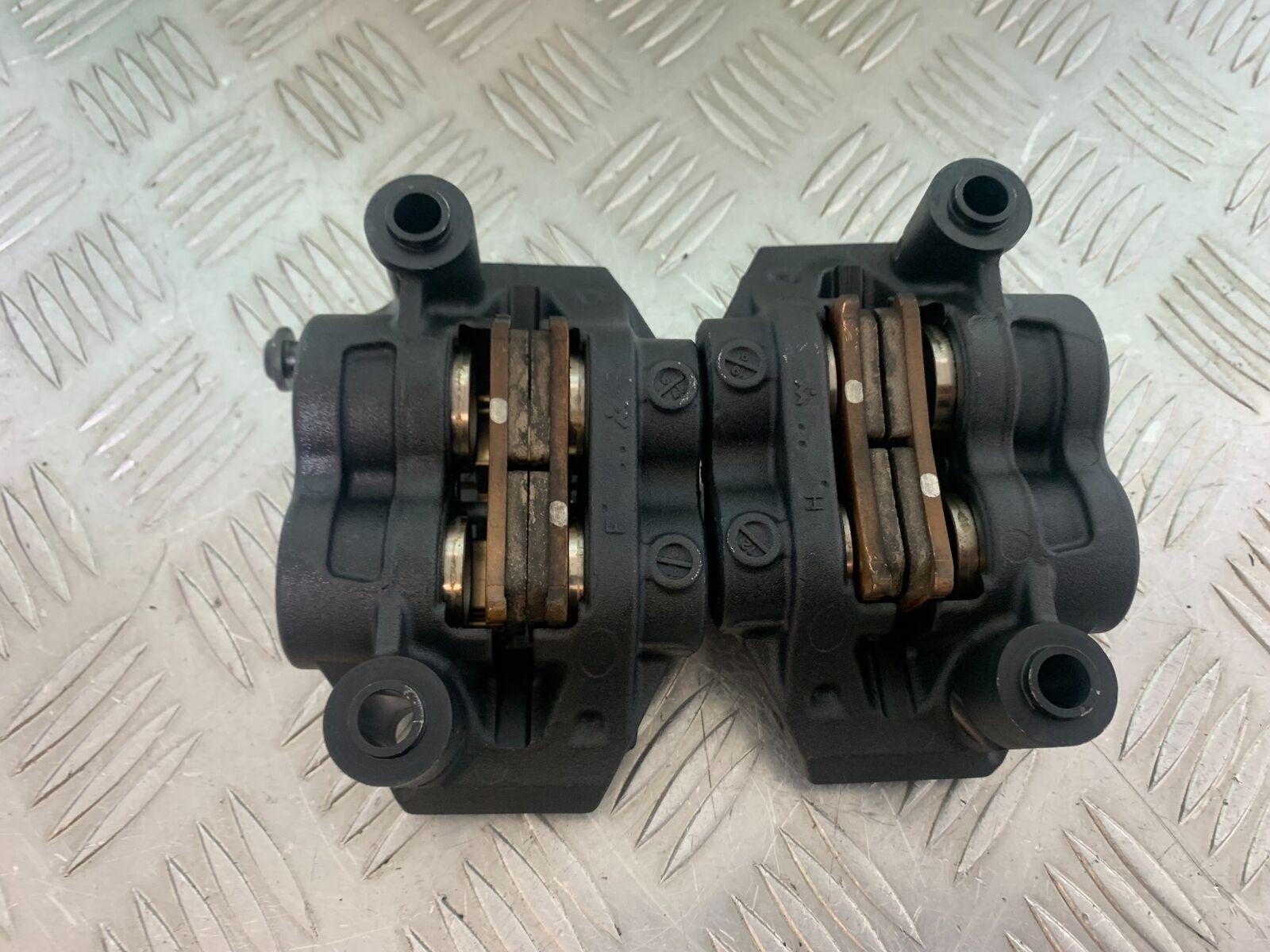 YAMAHA XSR900 XSR 900 FRONT BRAKE CALIPERS   YEAR 2021-2022 (CMB1073)