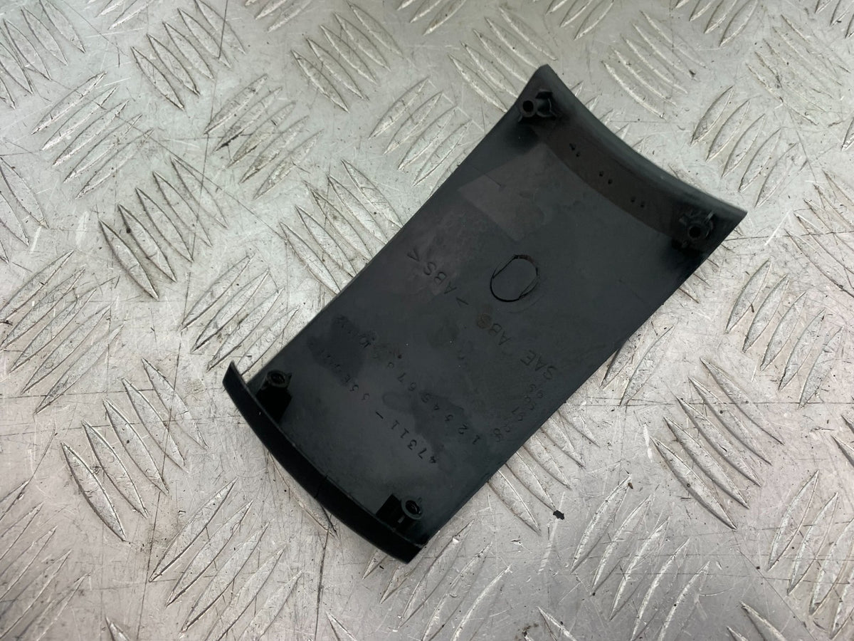 SUZUKI GSXR600 GSXR 600 SRAD SEAT PANEL JOINER   YEAR 1997-2000 (CMB1276)