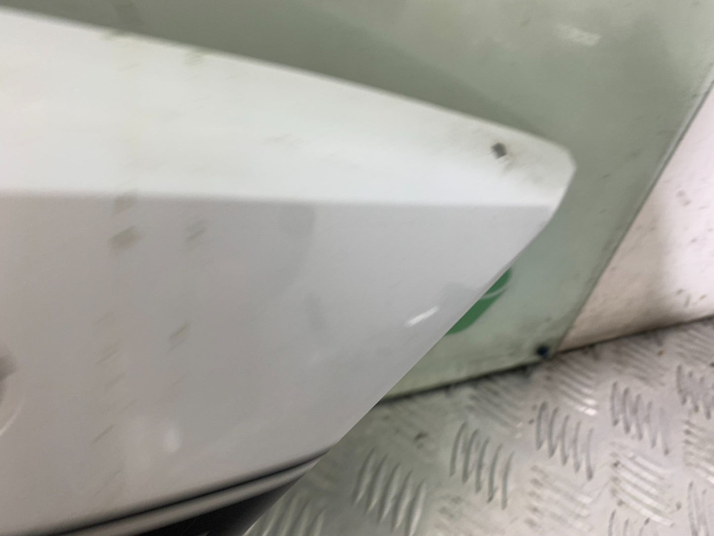 YAMAHA XJ6 XJ6-S RIGHT FAIRING PANEL   YEAR 2009-2015  (CMB1212)
