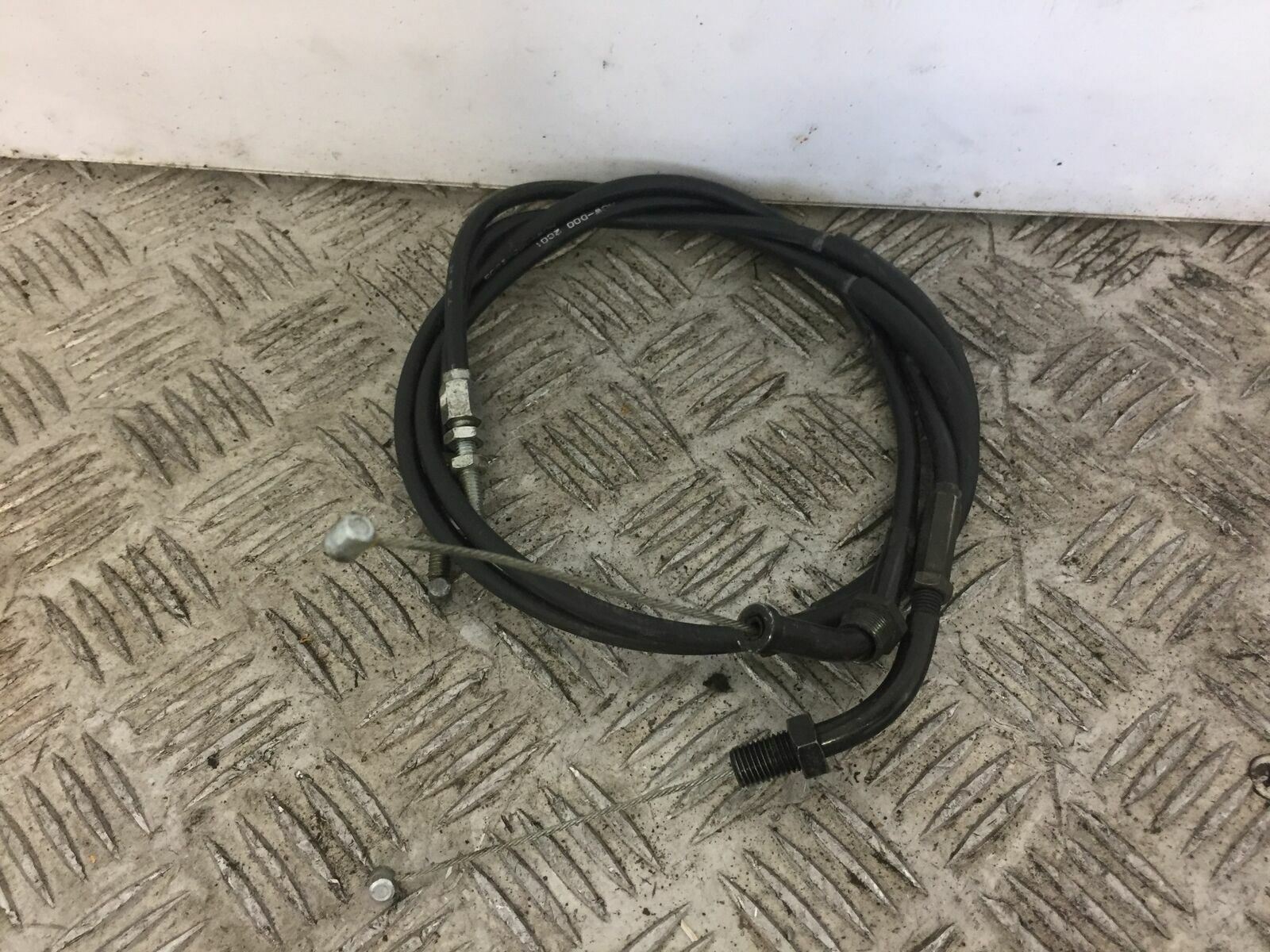 HONDA VFR800 VFR 800 V TEC  THROTTLE CABLES  YEAR 2003