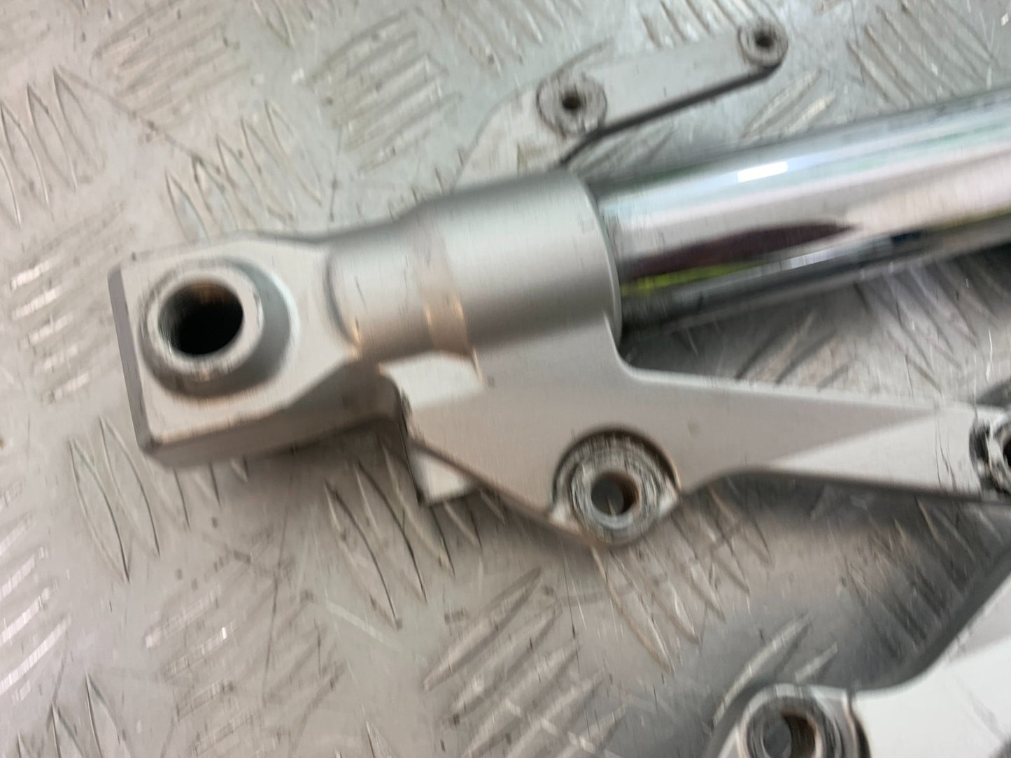 YAMAHA YZF R1 4XV FORKS  YEAR 1998-99 (CMB1291)