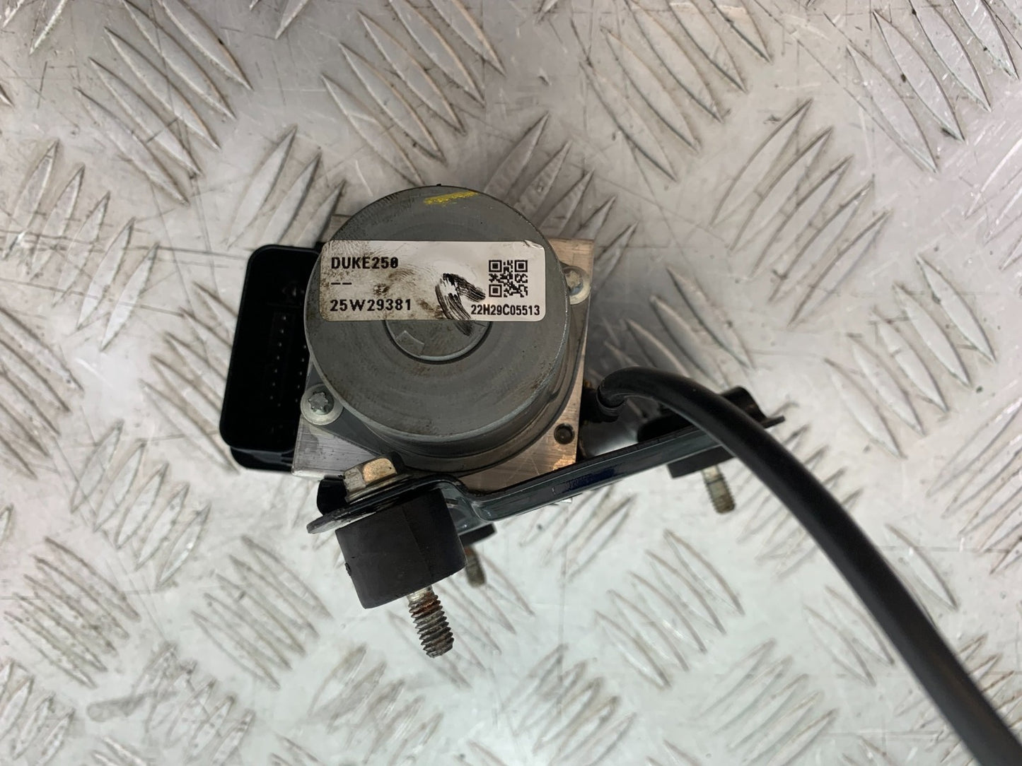 KTM 125 DUKE ABS PUMP   YEAR 2018-2023 (CMB1185)