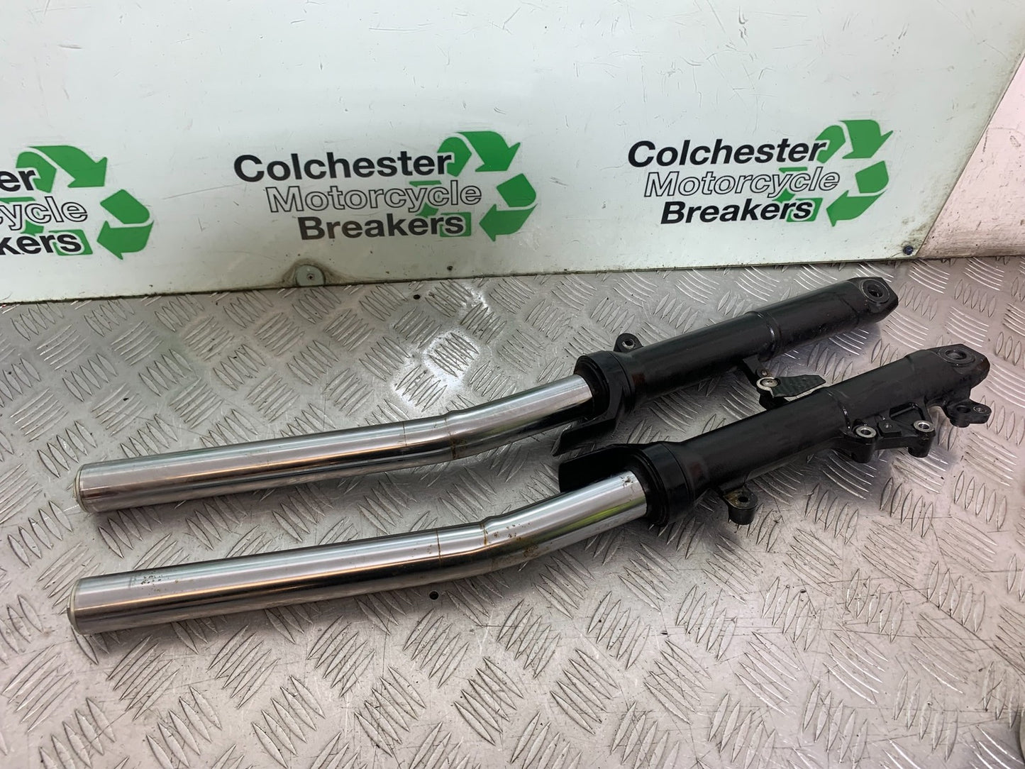 KAWASAKI NINJA 400 EX 400 FORKS (BENT)   YEAR 2018-2022 (CMB1278)