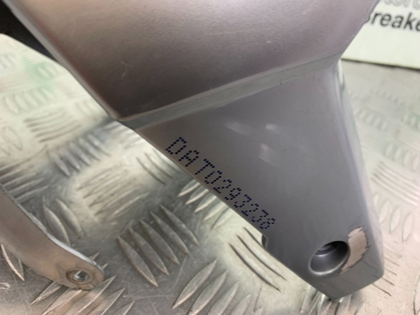 APRILIA FUTURA RST 1000 FRONT MUDGUARD   YEAR 2001-2005 (CMB1033)