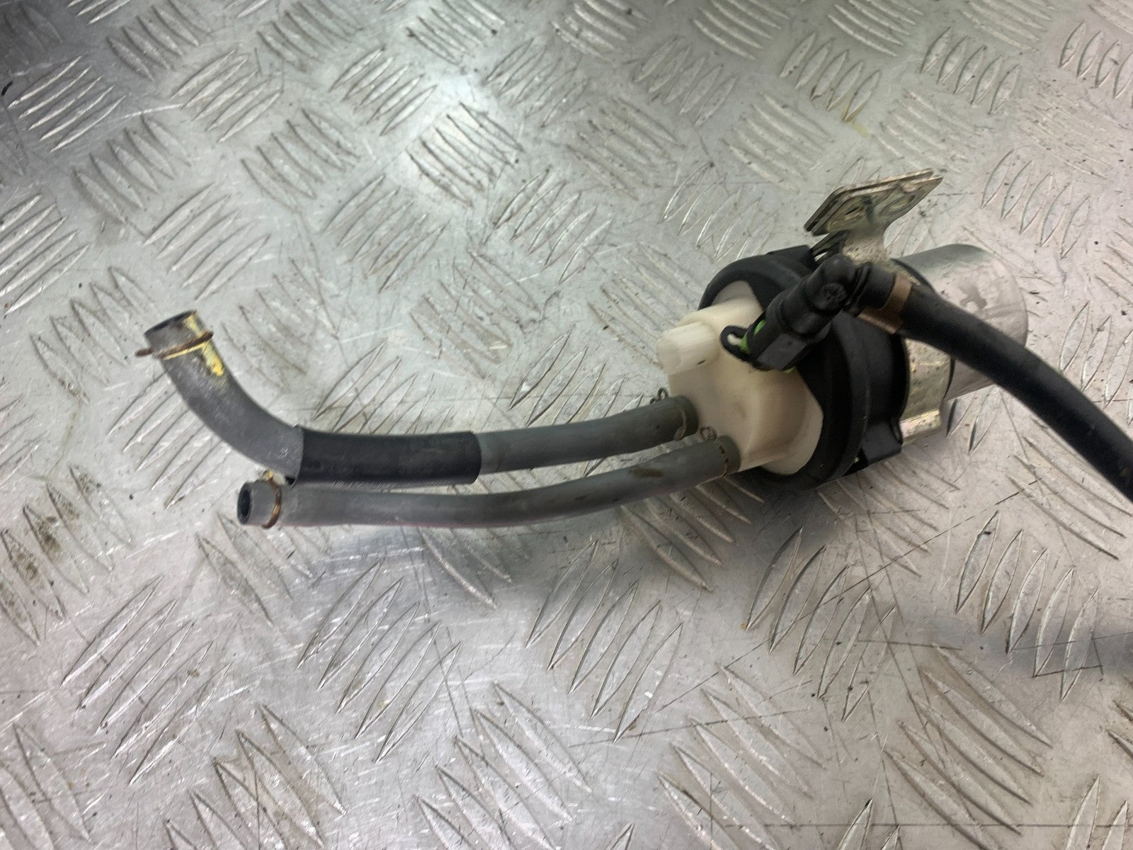 HONDA CBF125 CBF 125 PETROL PUMP  YEAR 2009-14  (CMB1172)