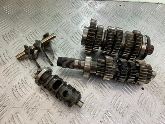 HONDA CBR1000 RR GEARBOX  YEAR 2008-2011 (CMB1330)