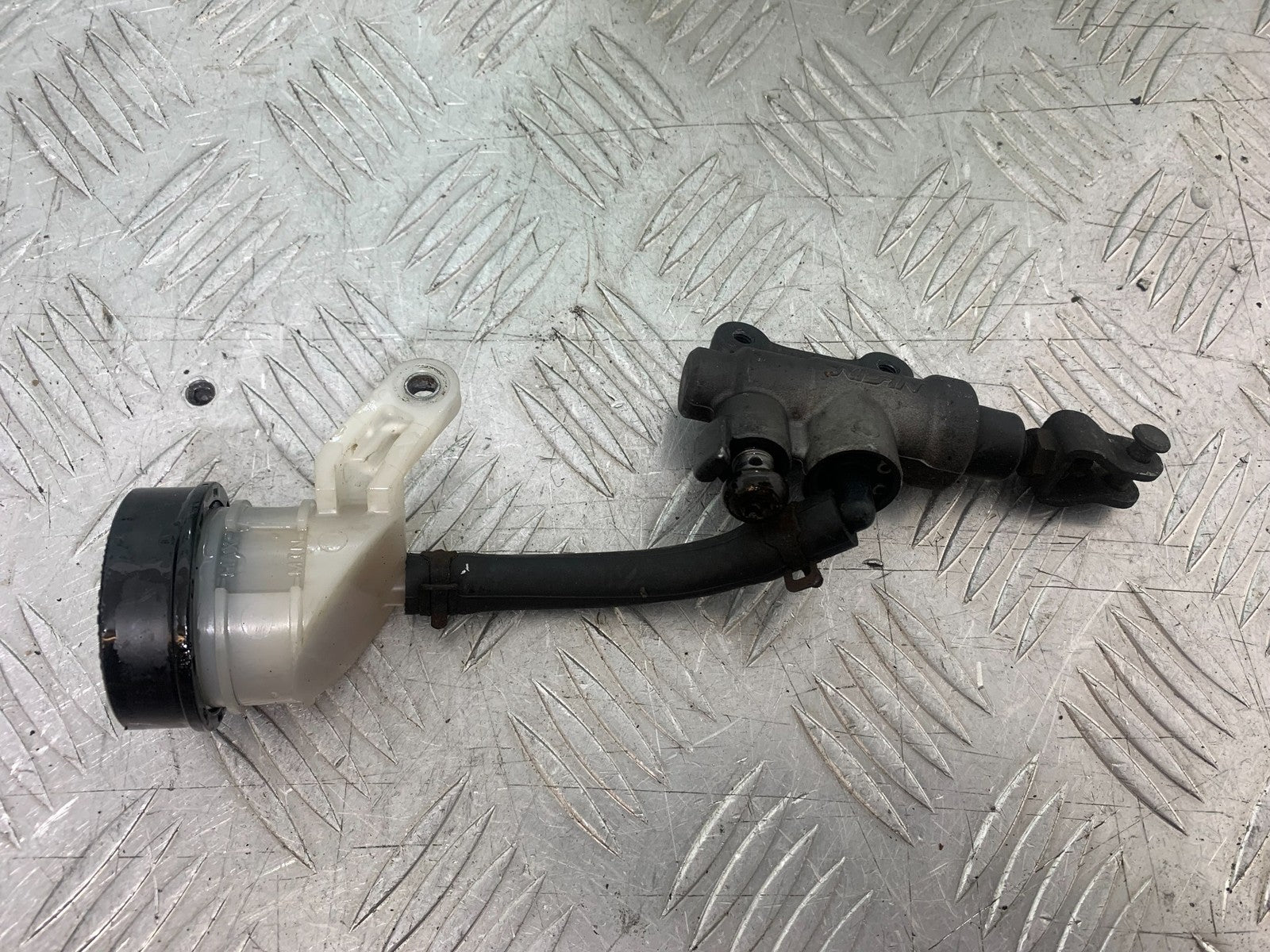 BMW R1200 R 1200 GS REAR MASTER CYLINDER  YEAR 2013-2016 (CMB1257)