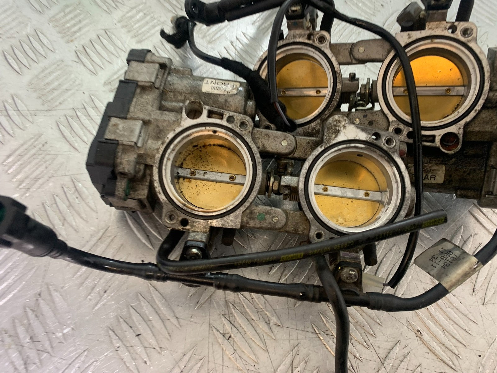 APRILIA RSV4 FACTORY THROTTLE BODIES  YEAR 2009-2012 (CMB1224)