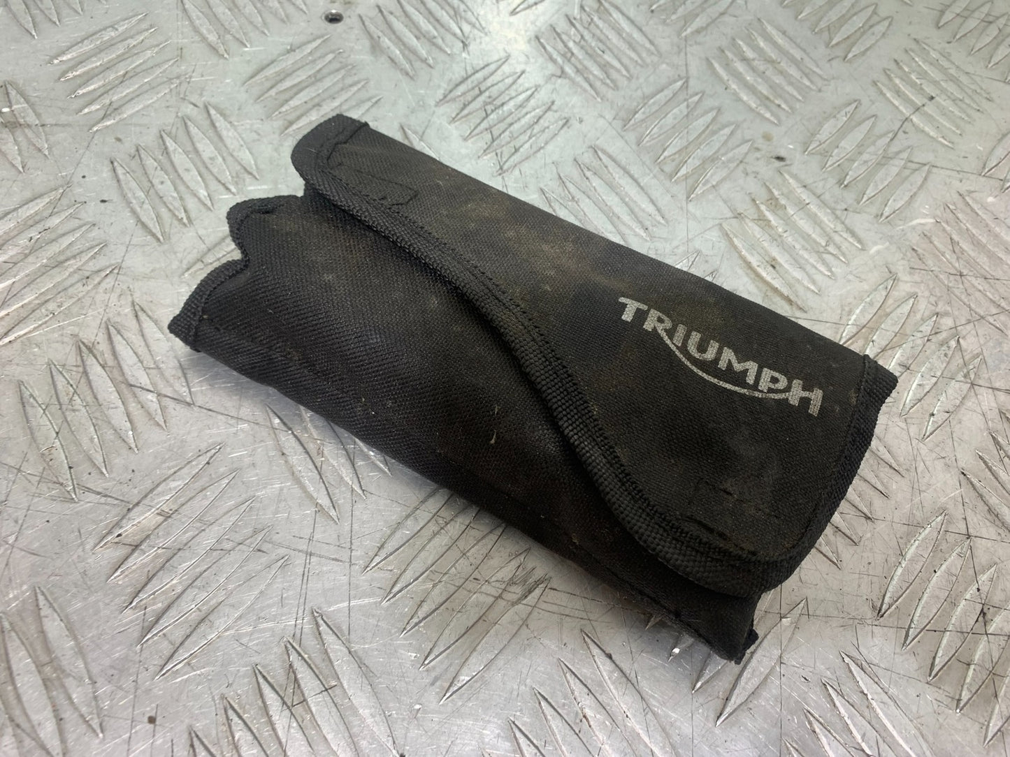 TRIUMPH TIGER 800 XRT TOOL KIT   2018-2020 (CMB1193)
