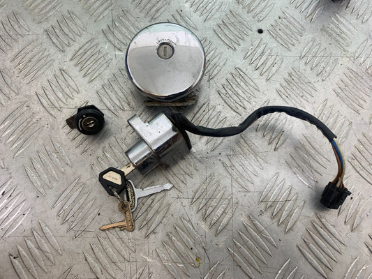 KAWASAKI VN1500 CLASSIC LOCKS AND KEY  YEAR 1999 -2006 (CMB1166)