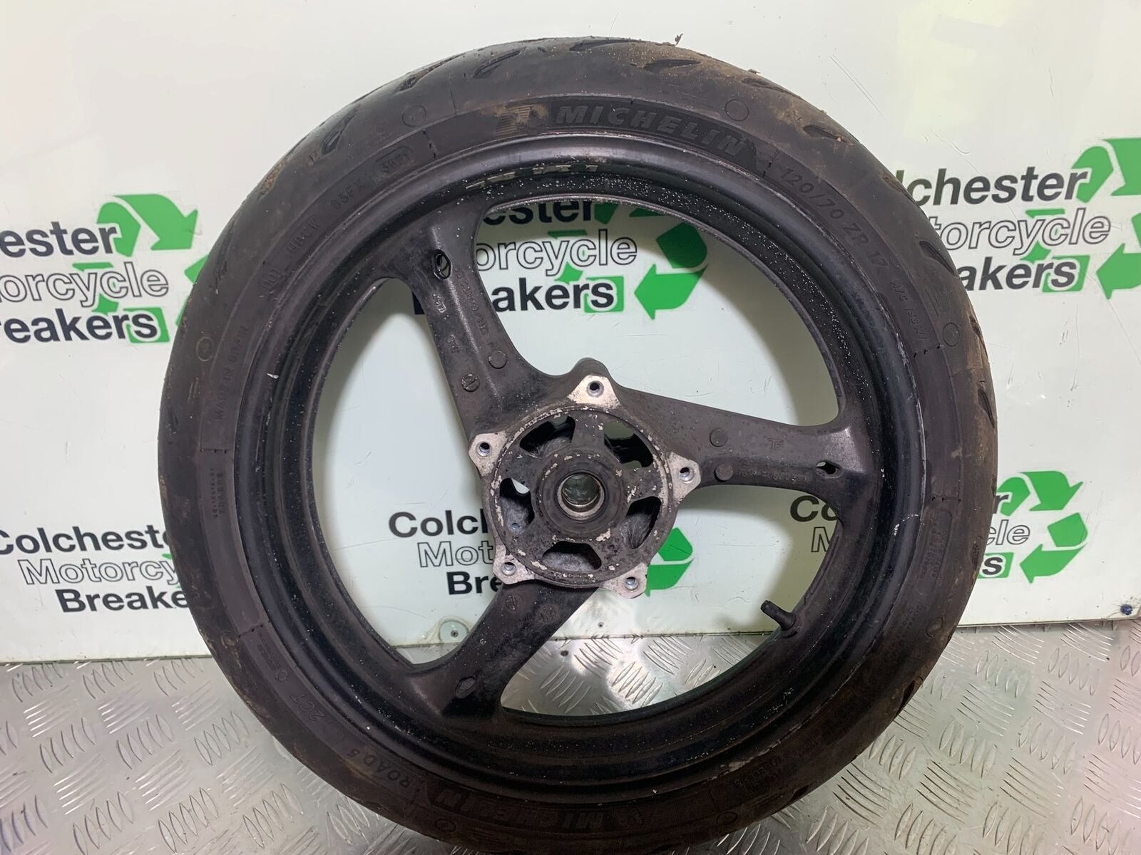 SUZUKI GSF1250 GSF 1250 BANDIT FRONT WHEEL  YEAR 2010-14 (CMB1092)