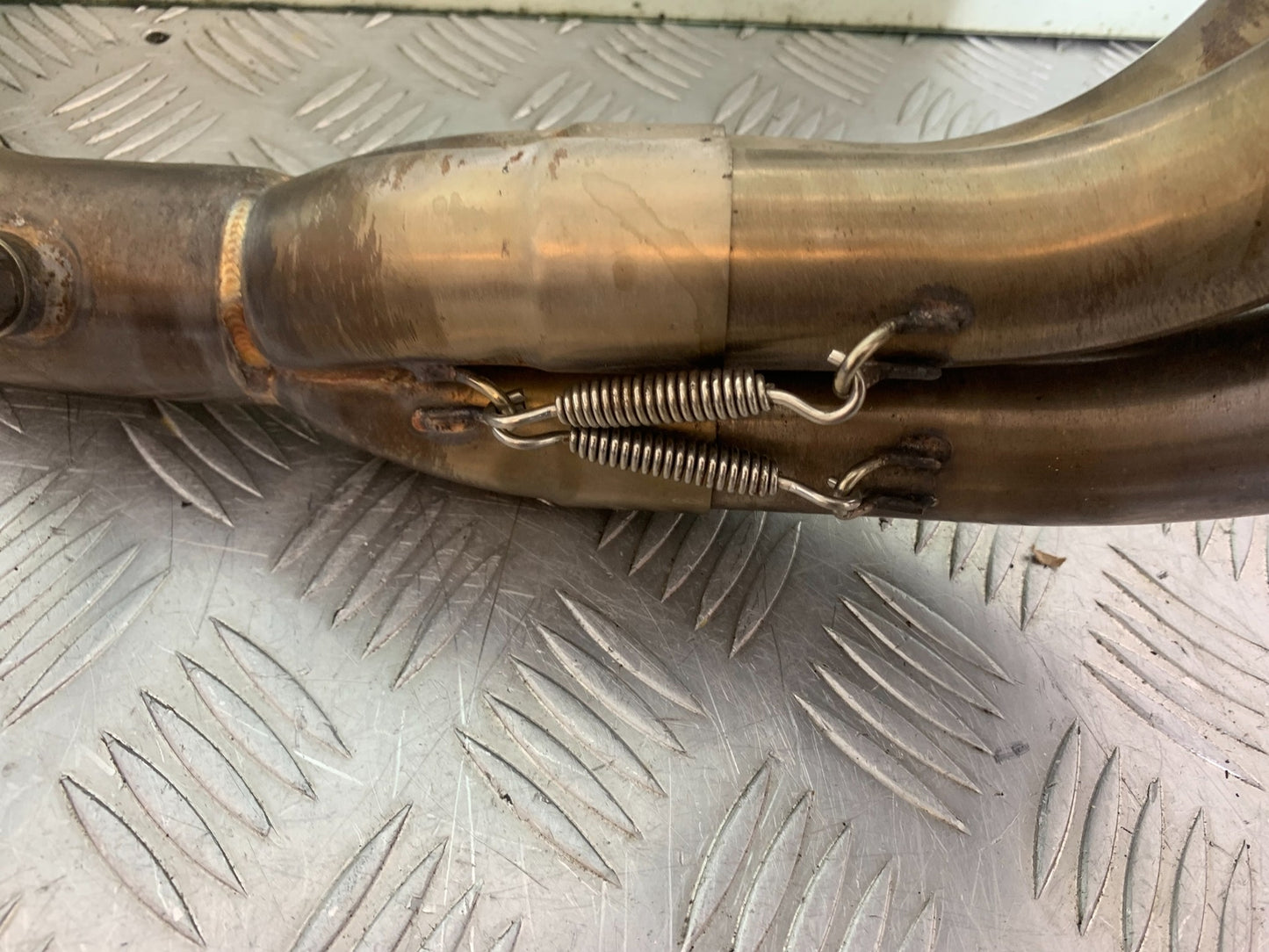 TRIUMPH TRIDENT 660 TEC FULL EXHAUST SYSTEM   YEAR 2021-2024 (CMB1148)