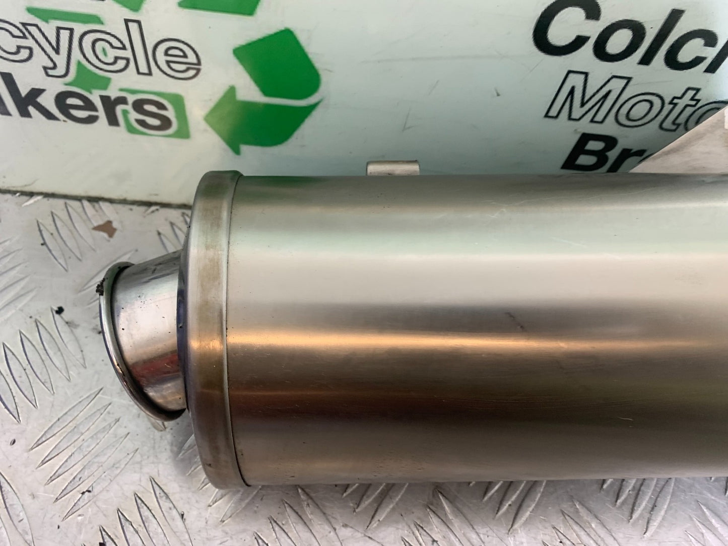 APRILIA 650 PAGASO STRADA RIGHT SILENCER   YEAR 2005-2010 (CMB1260)