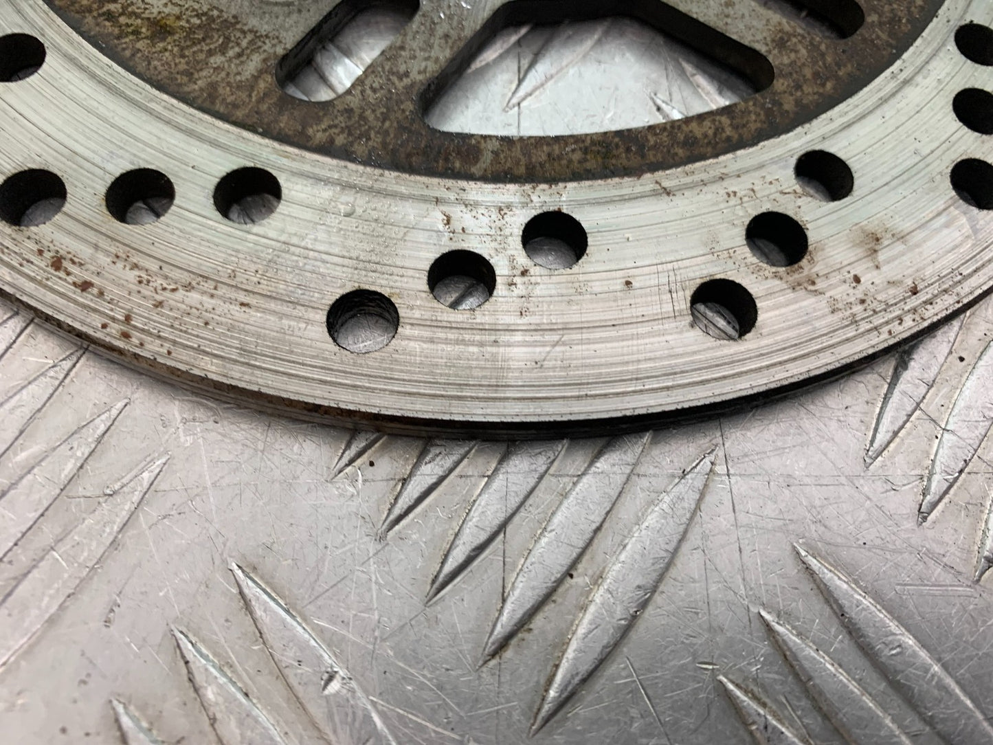 KAWASAKI ZZR1100 D REAR BRAKE DISC YEAR 1993-2001 (CMB1189)