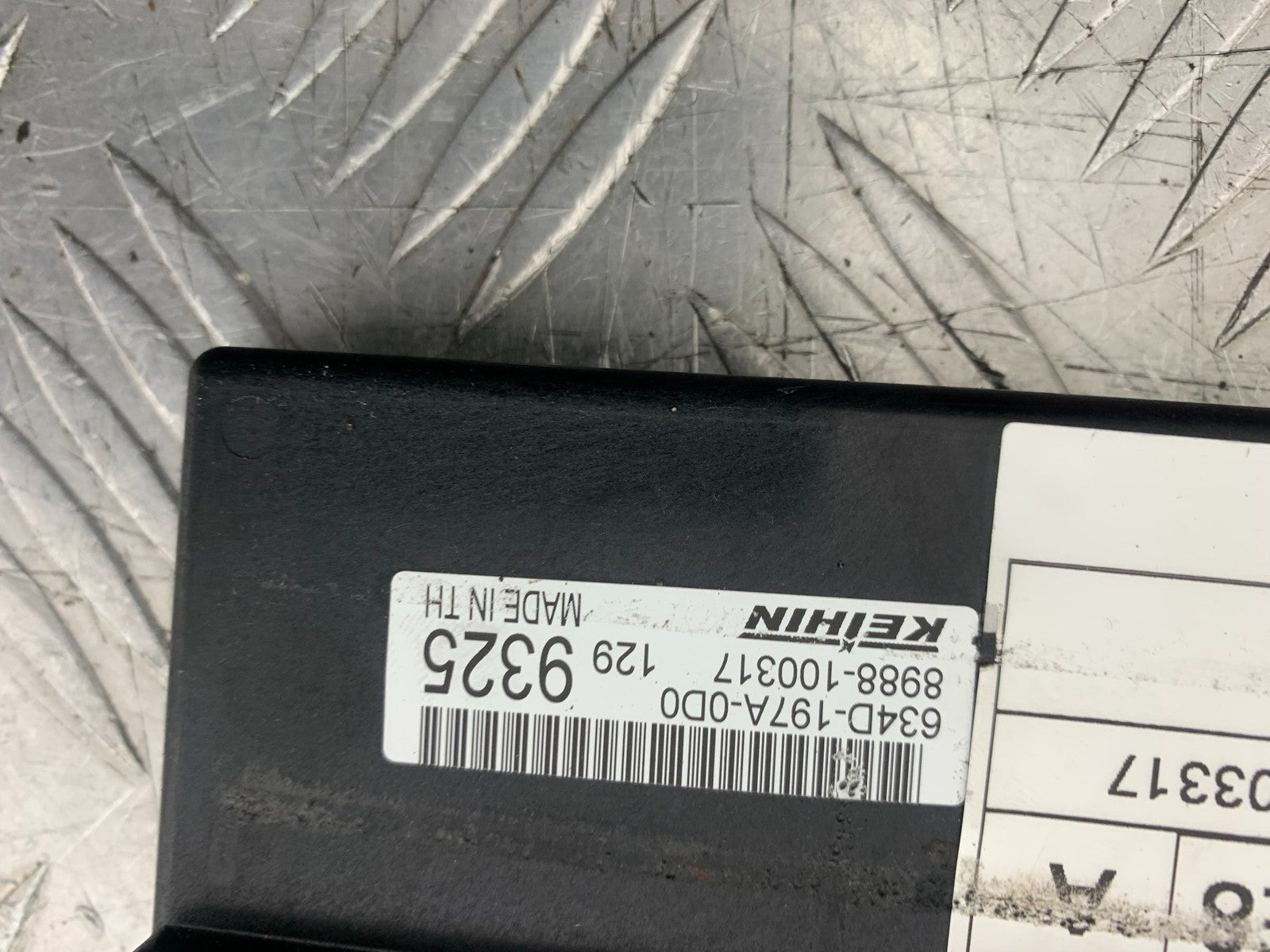 TRIUMPH 675 STREET TRIPLE RX ECU LOCKS KEYS   2015- 2017 (CMB1299)