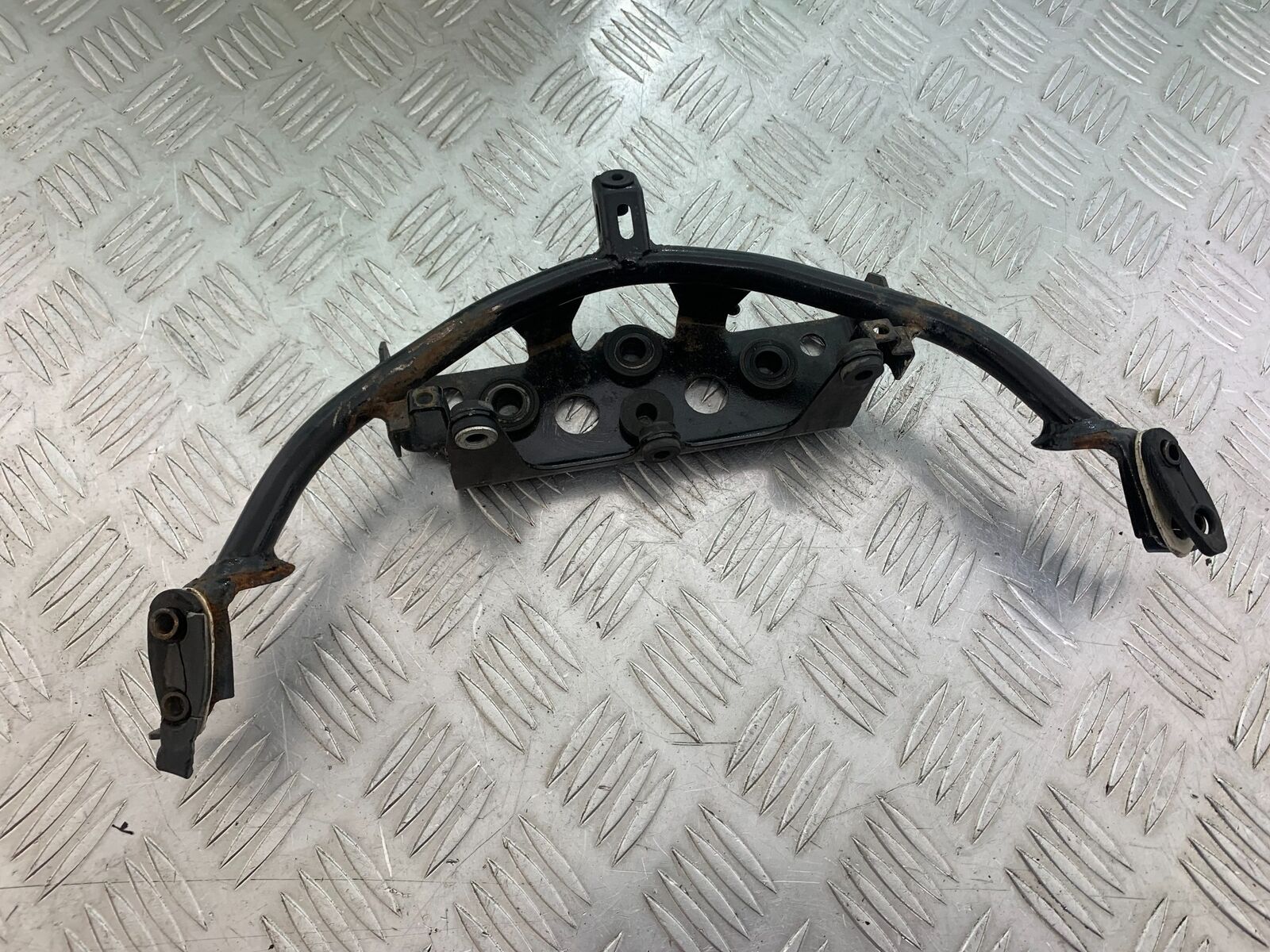 KAWASAKI Z750 Z 750 FAIRING BRACKET YEAR 2004-2006  (CMB1104)