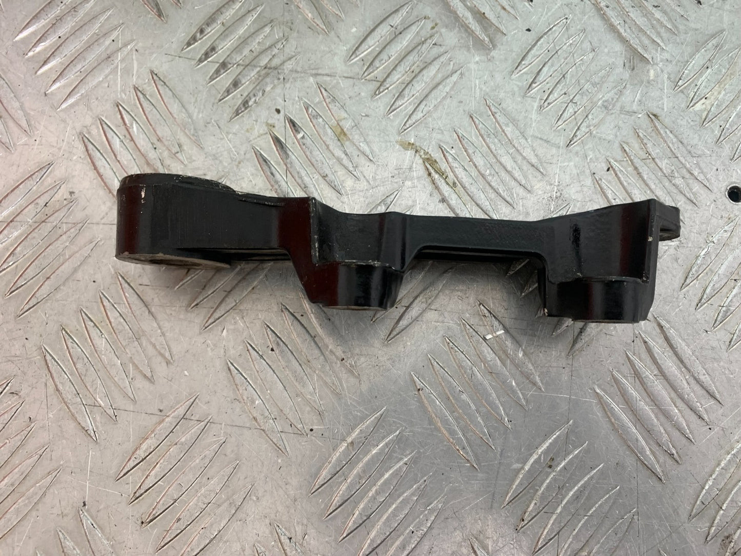 YAMAHA XJ600 XJ 600 DIVERSION REAR CALIPER BRACKET  1998-2000 (CMB1191)