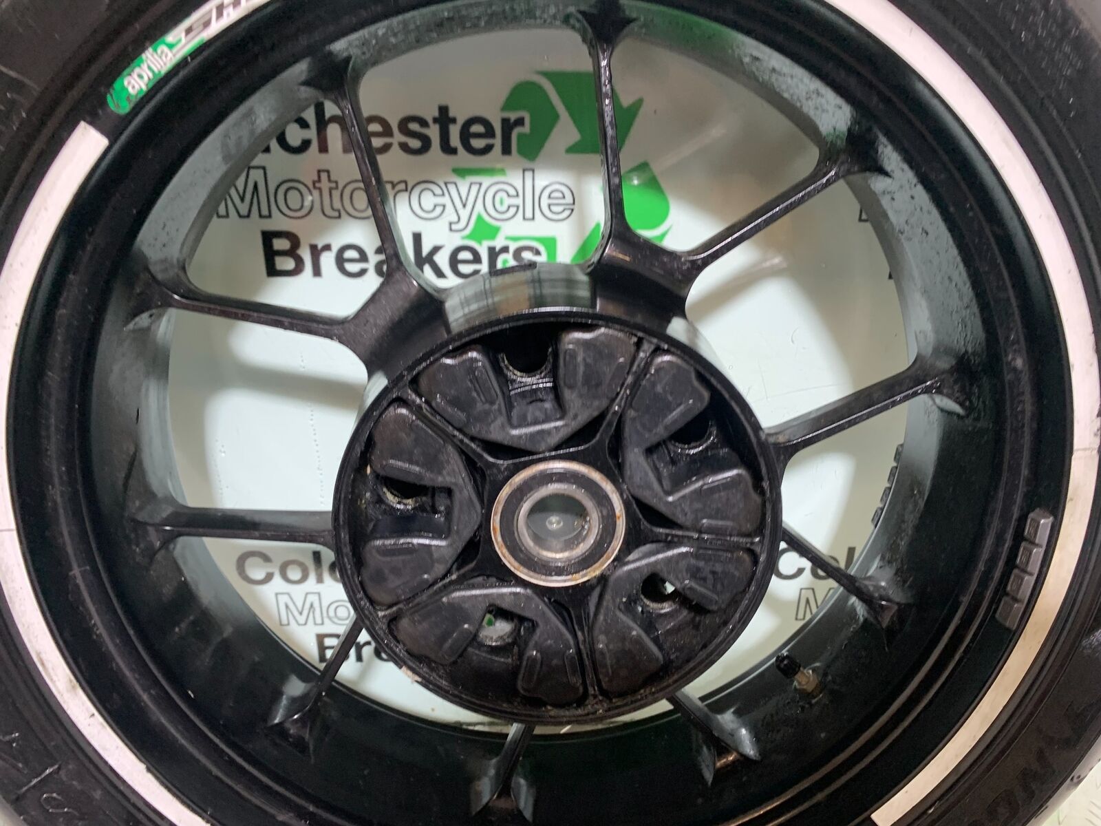 APRILIA SL750 SL 750 SHIVER REAR WHEEL   YEAR 2012 (CMB1074)