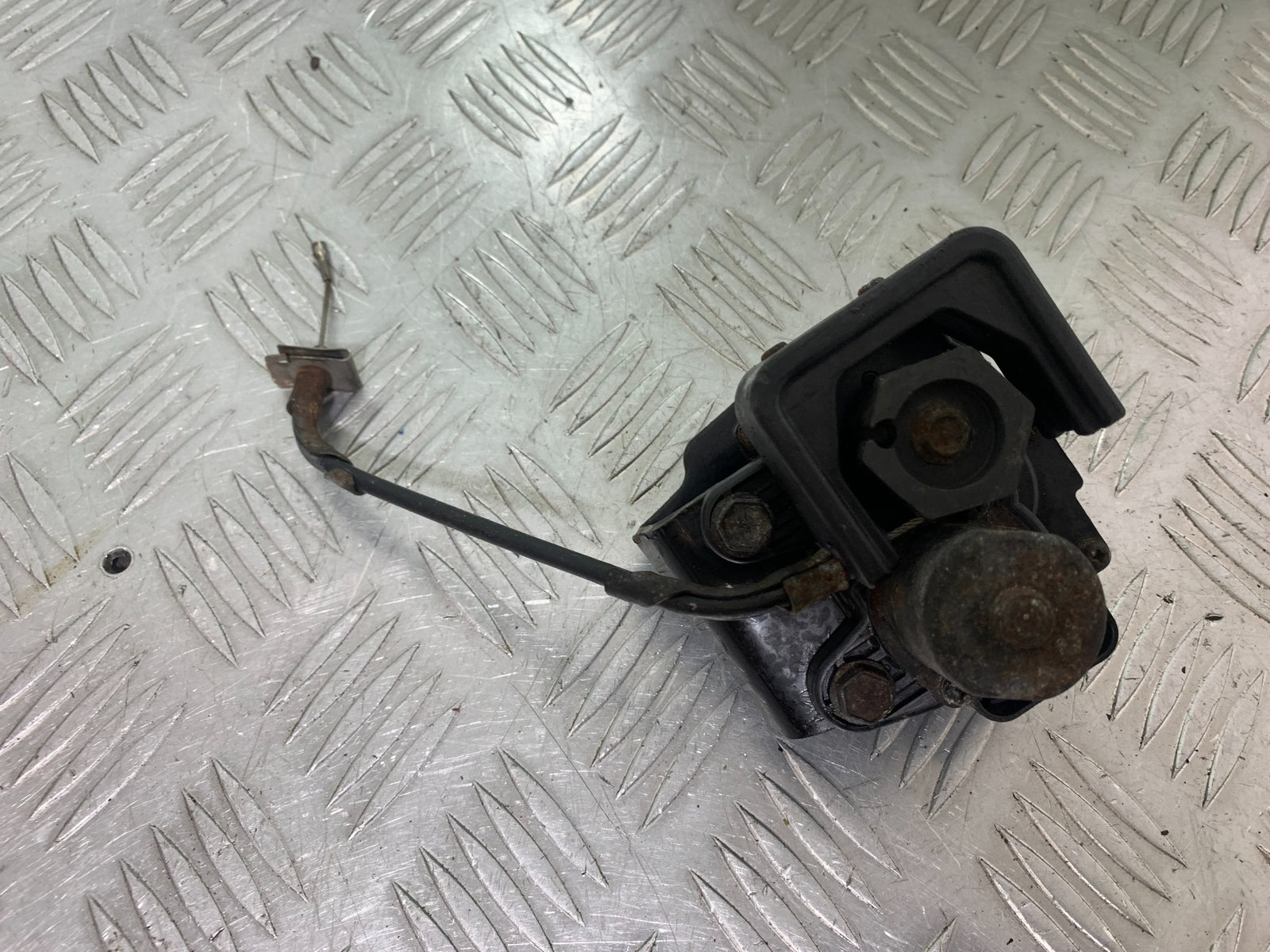 HARLEY DAVIDSON FXS BLACKLINE 1585 EXHAUST SERVO MOTOR   YEAR 2012 (CMB1147)