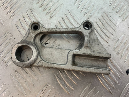 KAWASAKI ZX6R ZX6 J REAR CALIPER BRACKET   YEAR 2000 (CMB1129)