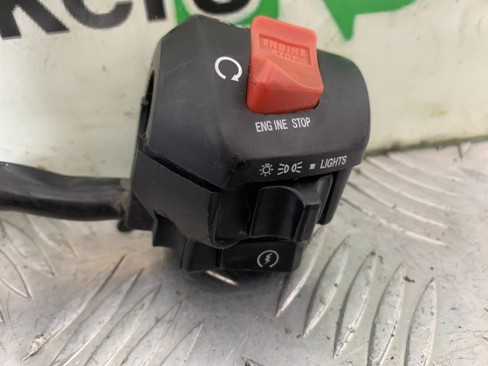 KYMCO CK1 125 RIGHT SWITCH GEAR YEAR 2014 - 2016 (CMB1181)