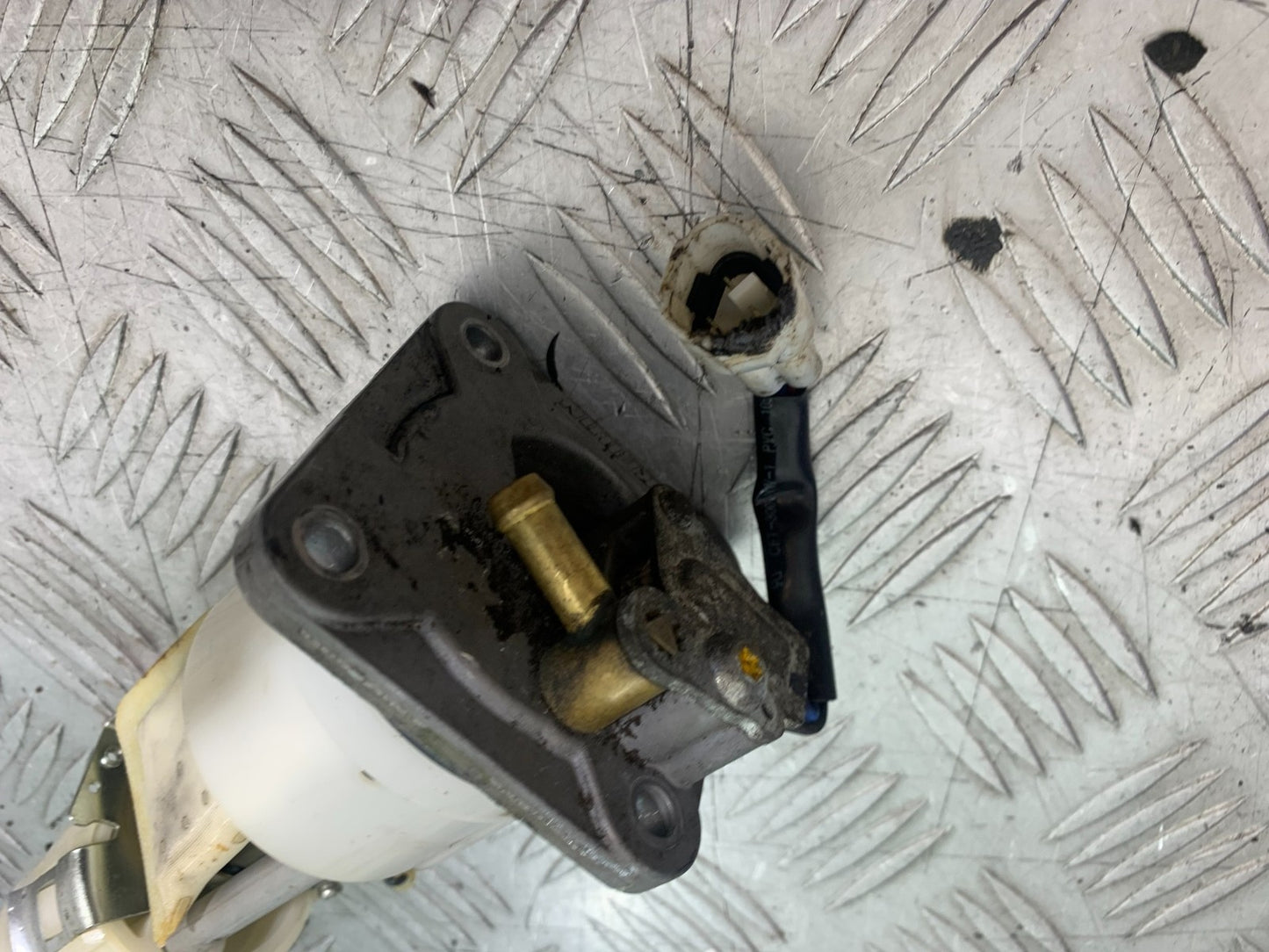 KTM 990 SUPER DUKE PETROL PUMP YEAR 2007-2011  (CMB1207)