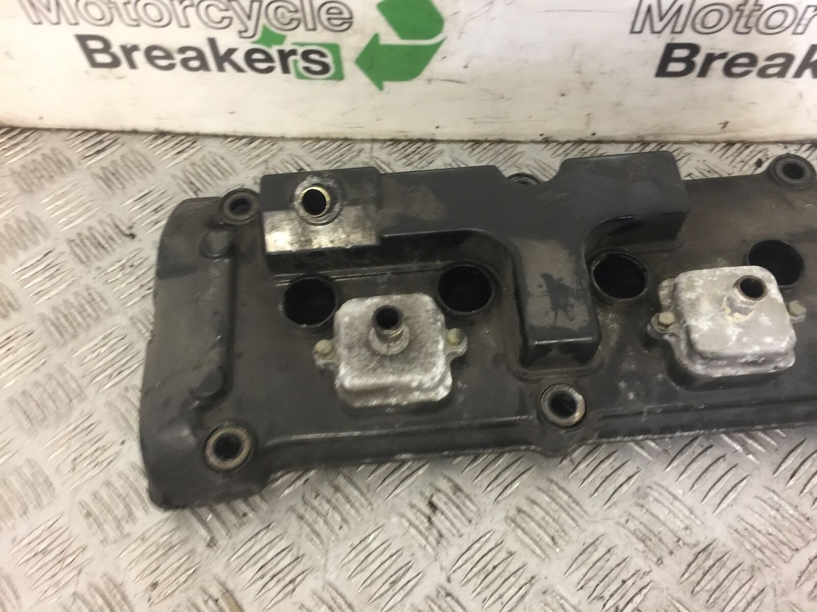 HONDA CBR1100 BLACKBIRD ROCKER COVER   YEAR 2002 (STOCK 461)