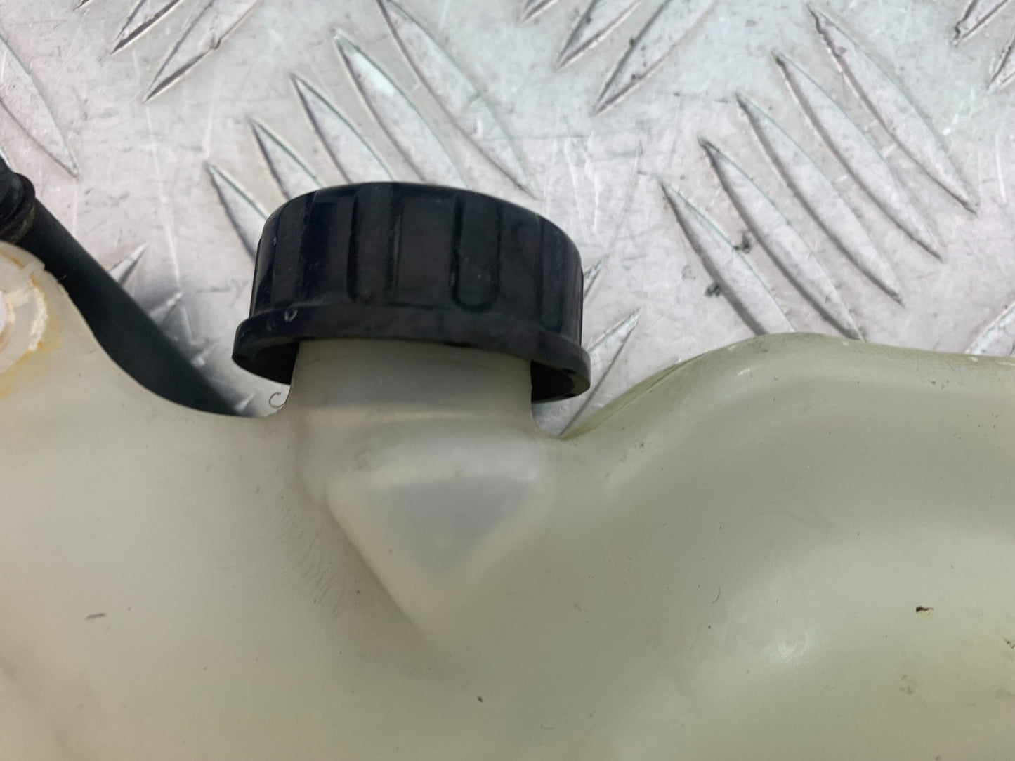 KAWASAKI ZX6R COOLANT BOTTLE  YEAR 2009-2012 (CMB1136)