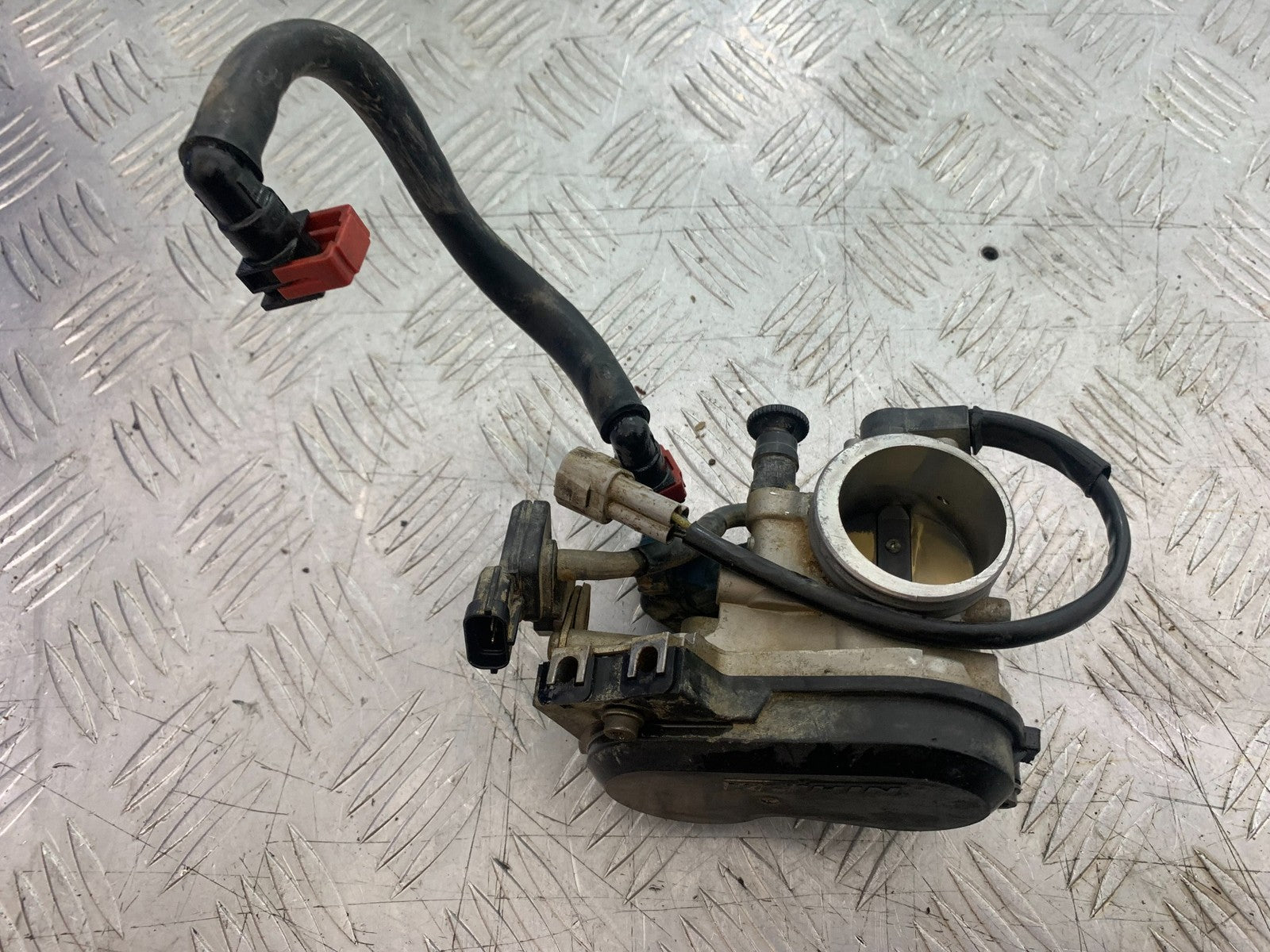 KAWASAKI KXF450 KXF 450 THROTTLE BODY  YEAR 2013 CMB1217)