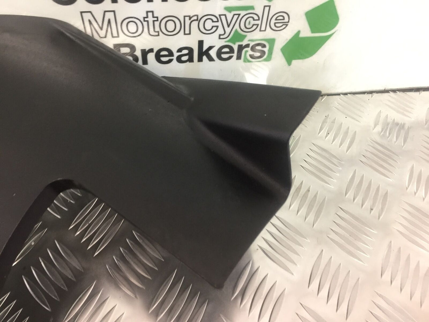 KAWASAKI Z1000 SX REAR HUGGER   YEAR 2011-13 (STOCK 911)