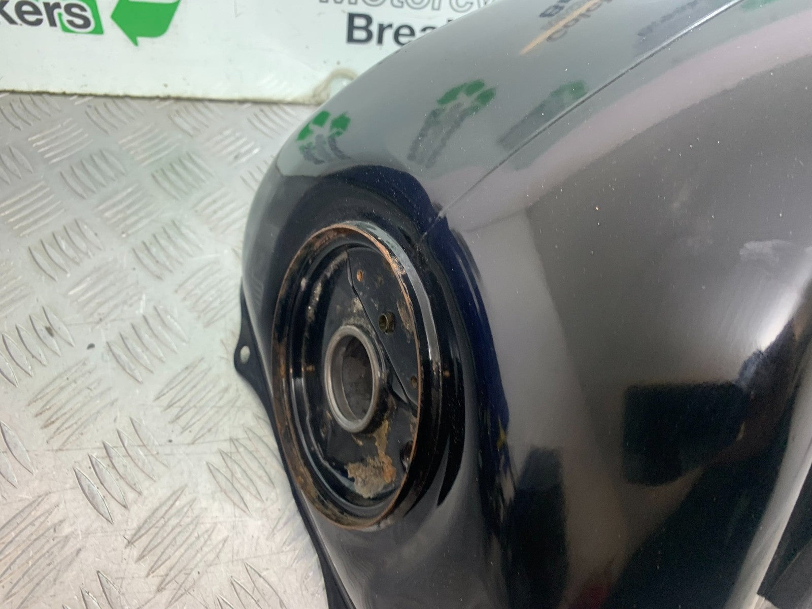 HONDA CBR1000 rr FIREBLADE PETROL TANK  2012-2016 (CMB1280)