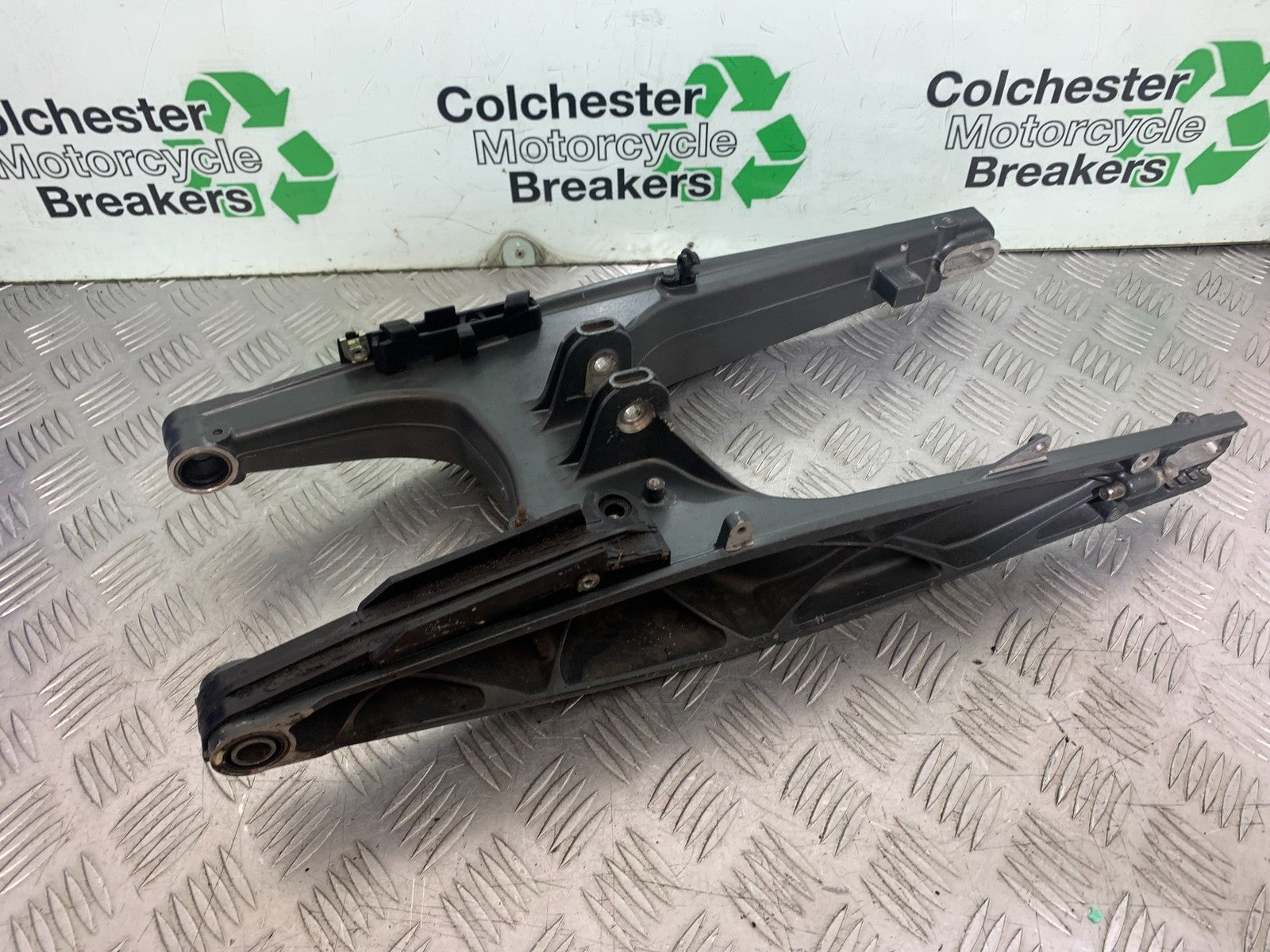 KTM RC125 RC 125 SWINGARM   2014 2017 (CMB1199)