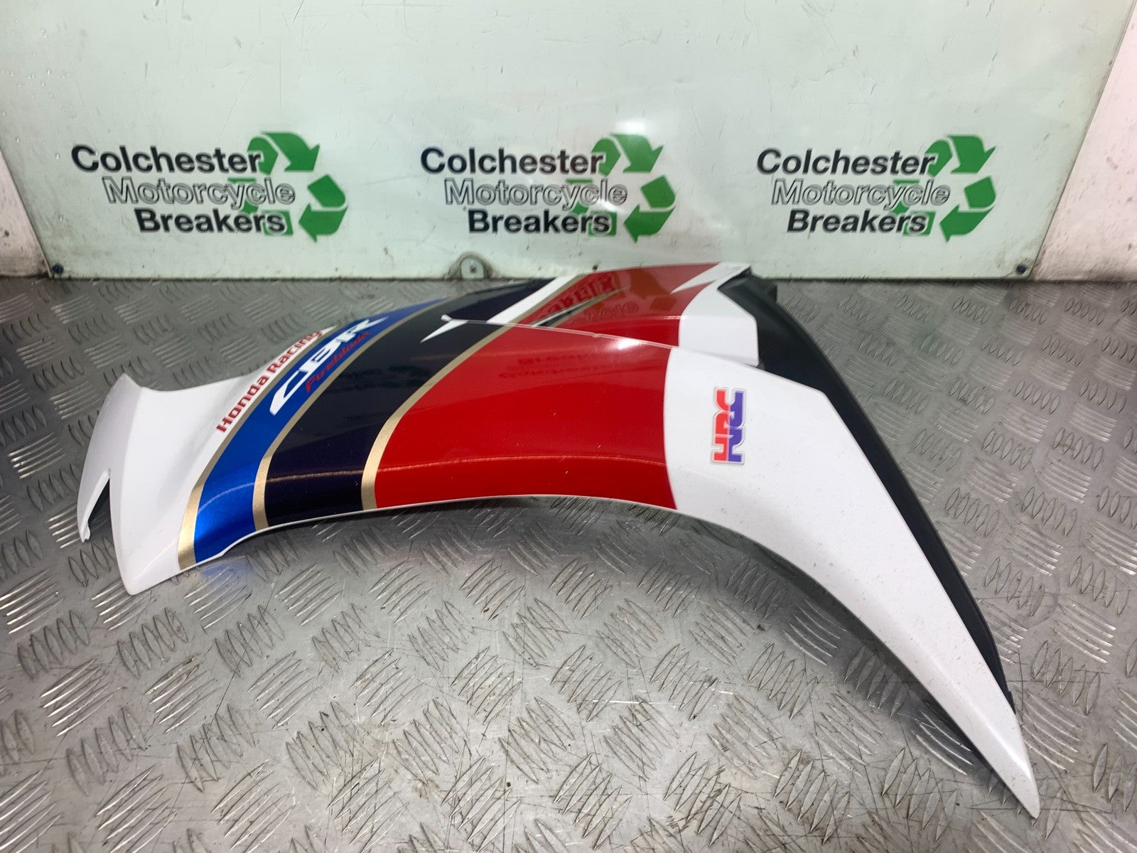 HONDA CBR1000 rr FIREBLADE LEFT FAIRING PANEL   YEAR 2012-2016 (CMB1198)