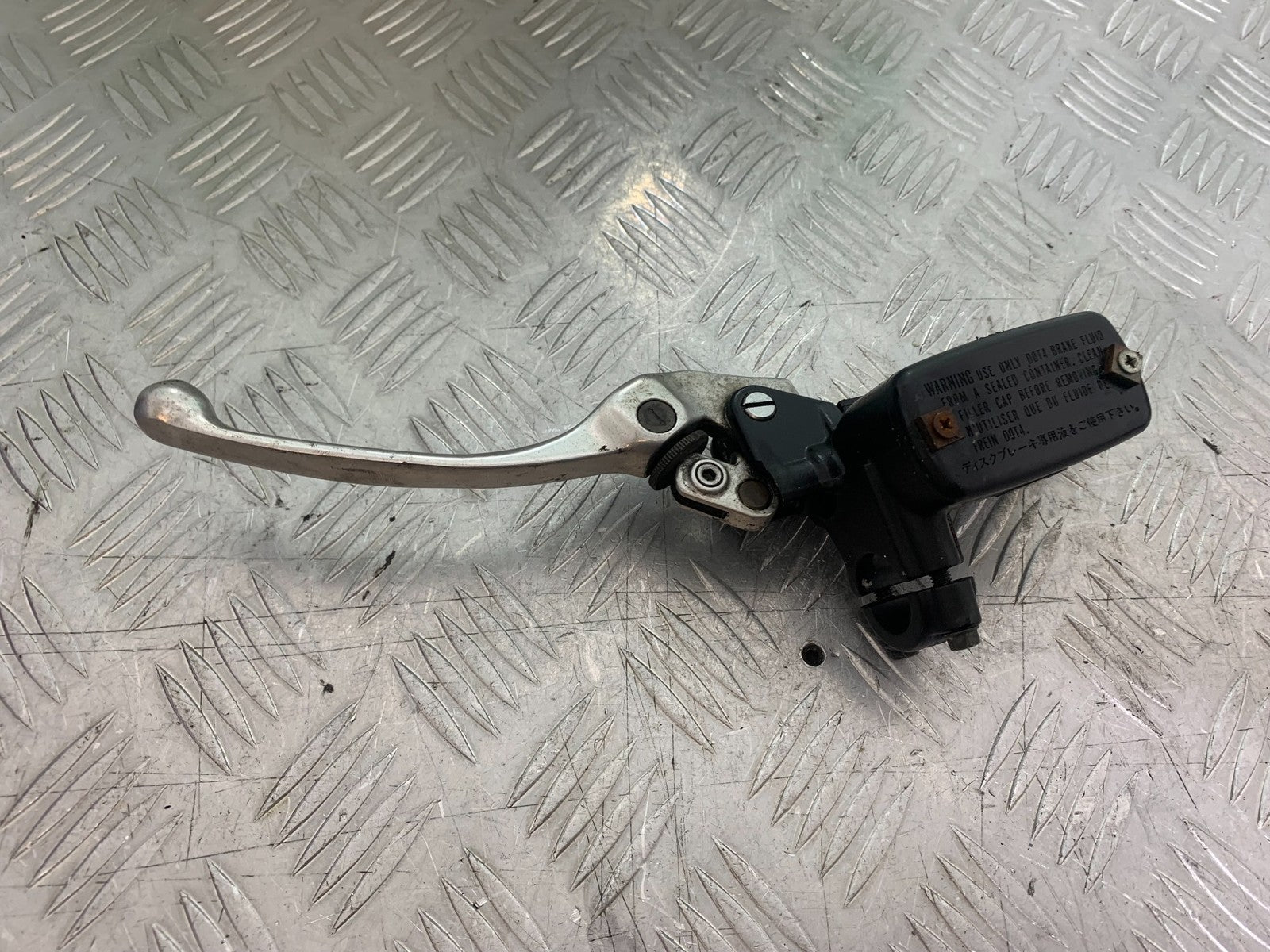 HONDA VFR800 PRE V-TEC CLUTCH MASTER CYLINDER  YEAR 1998-2001 (CMB1233)