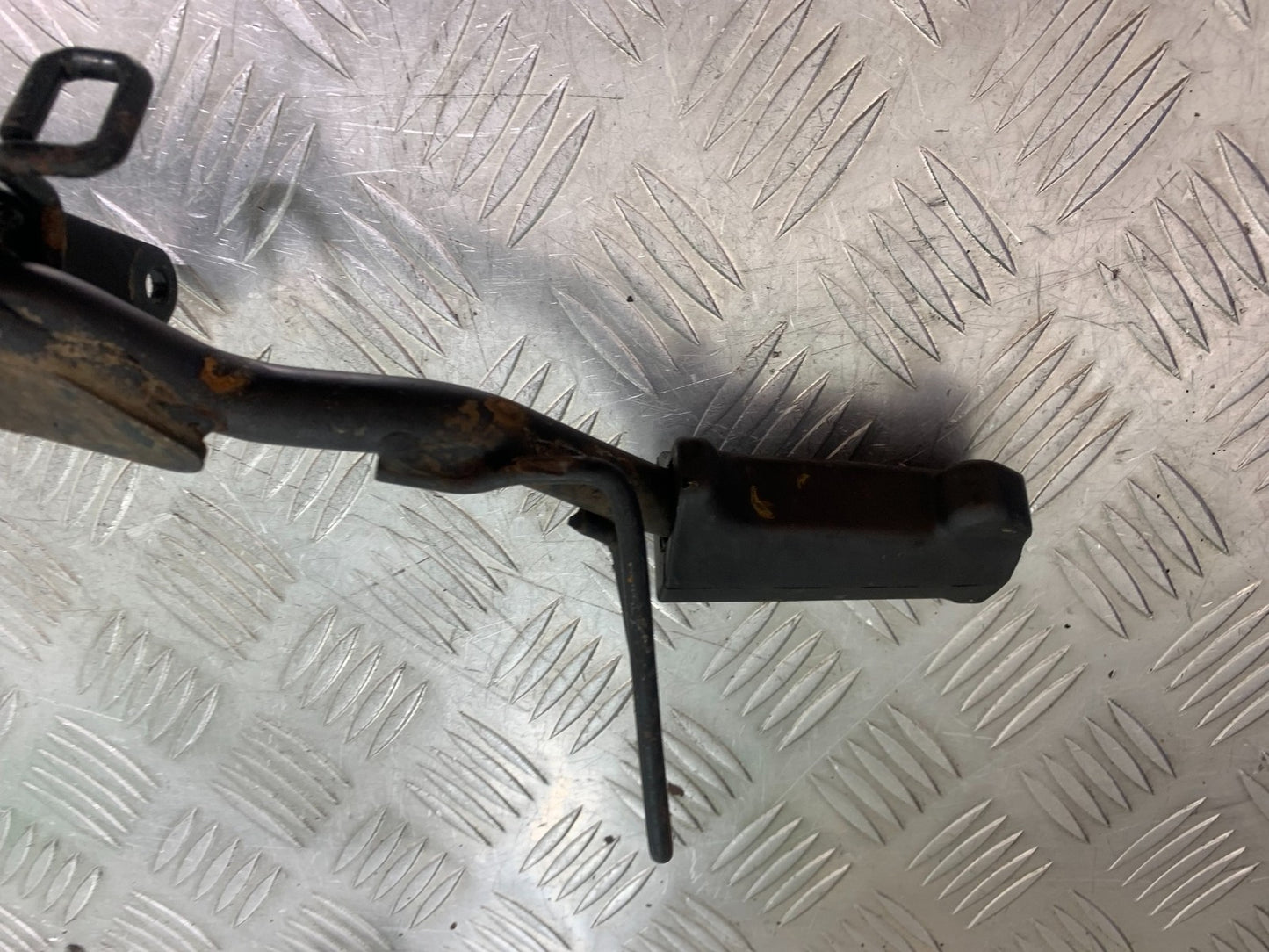 YAMAHA YBR125 CUSTOM FOOTPEG BAR  YEAR 2008-2016 (CMB1192)