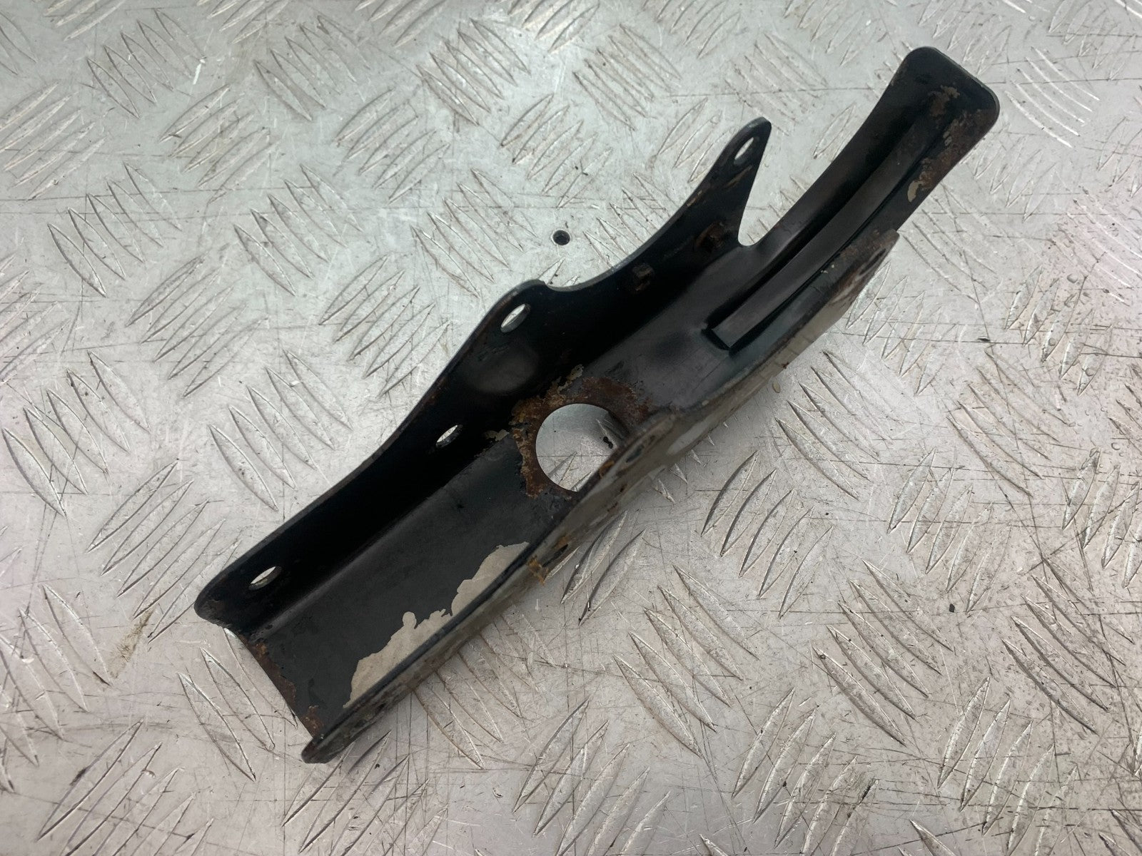 APRILIA 650 PAGASO STRADA ENGINE MOUNTING BRACKET YEAR 2005-2010 (CMB1260)